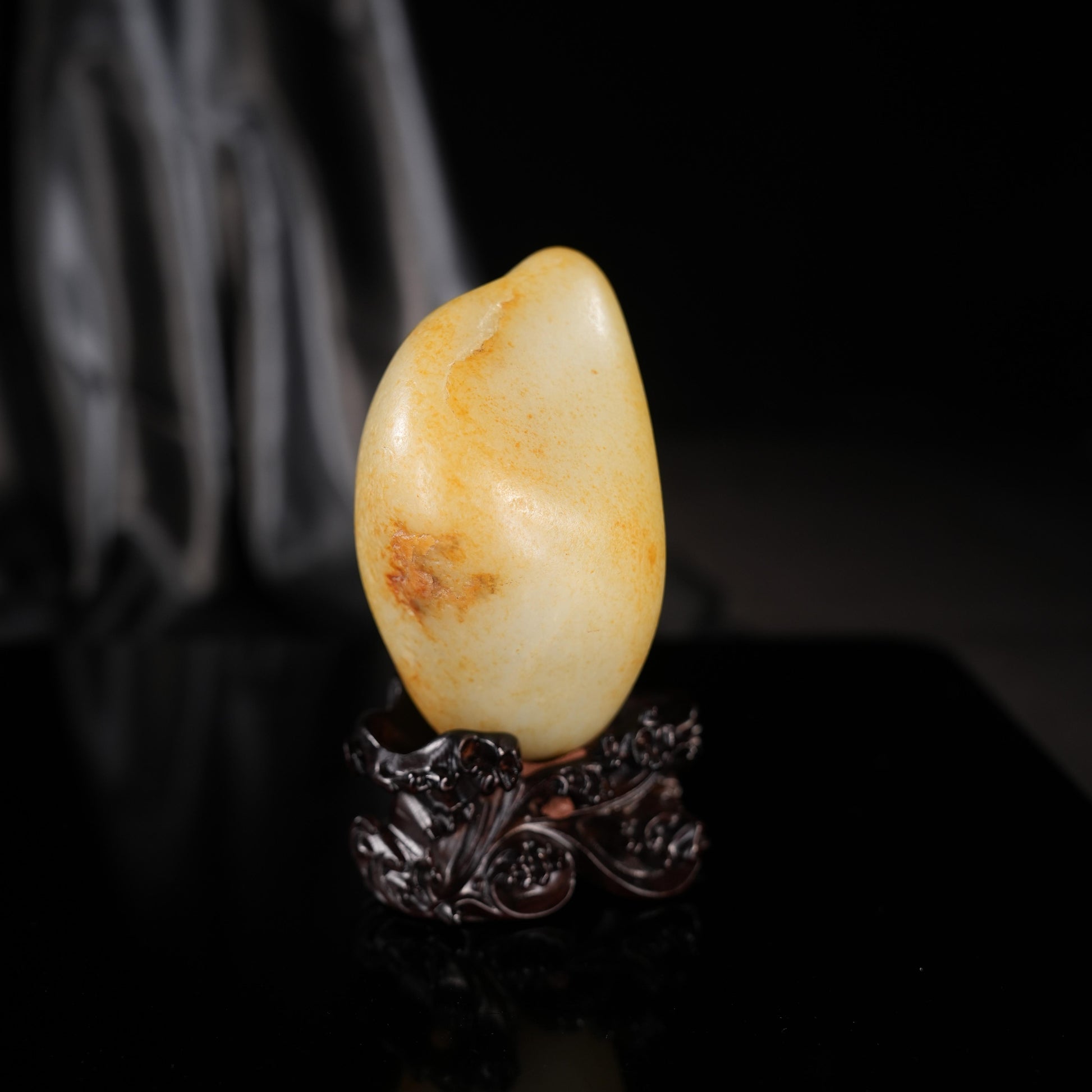 新疆和田玉“平畴染金”白玉通体洒金皮籽料（yc450727）