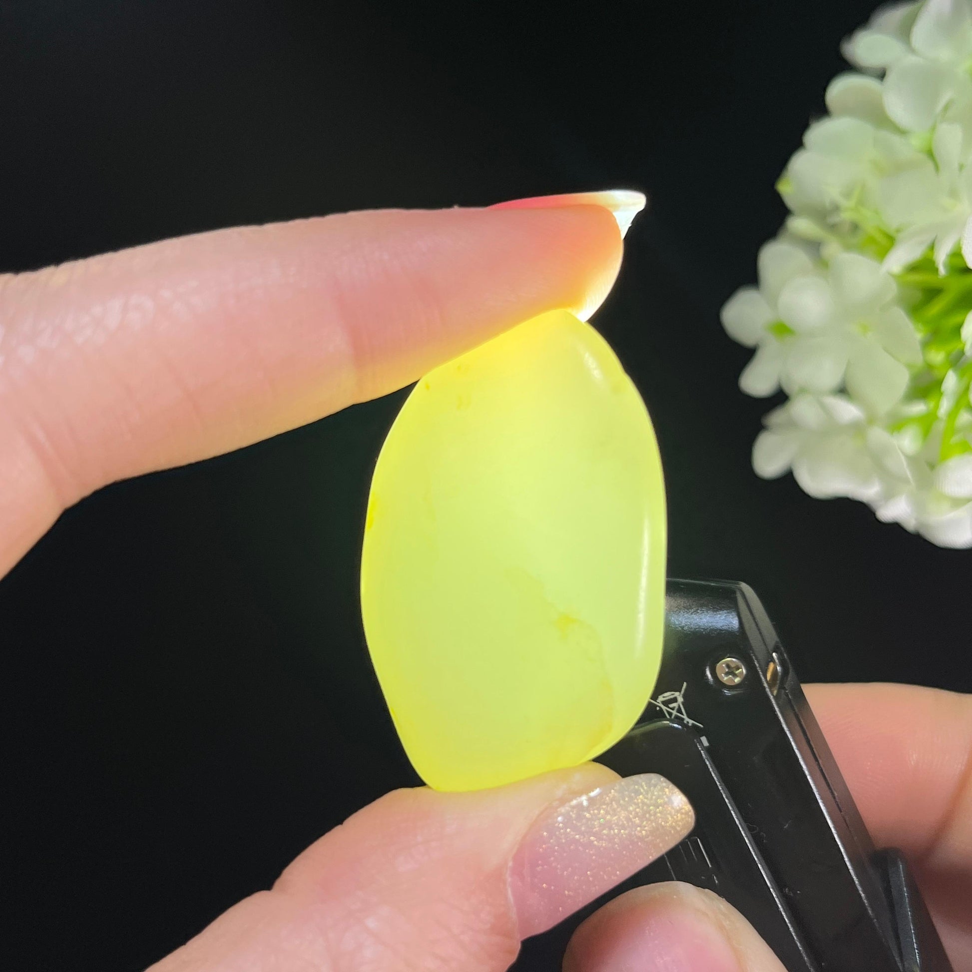 和田玉白玉“烟砂寒素”洒金皮籽料（yc361345）