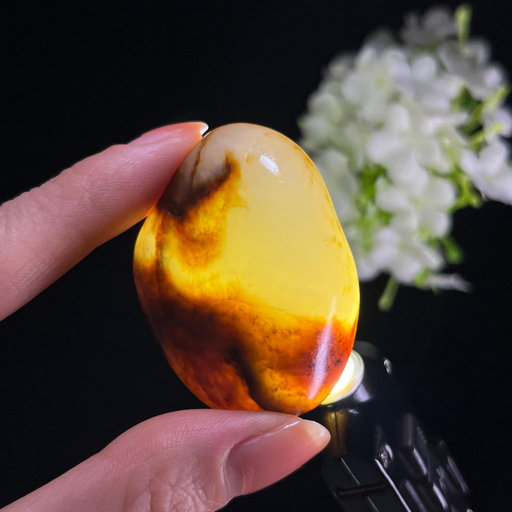 和田玉白玉“落霞枕玉”红皮白肉籽料（yc350921）