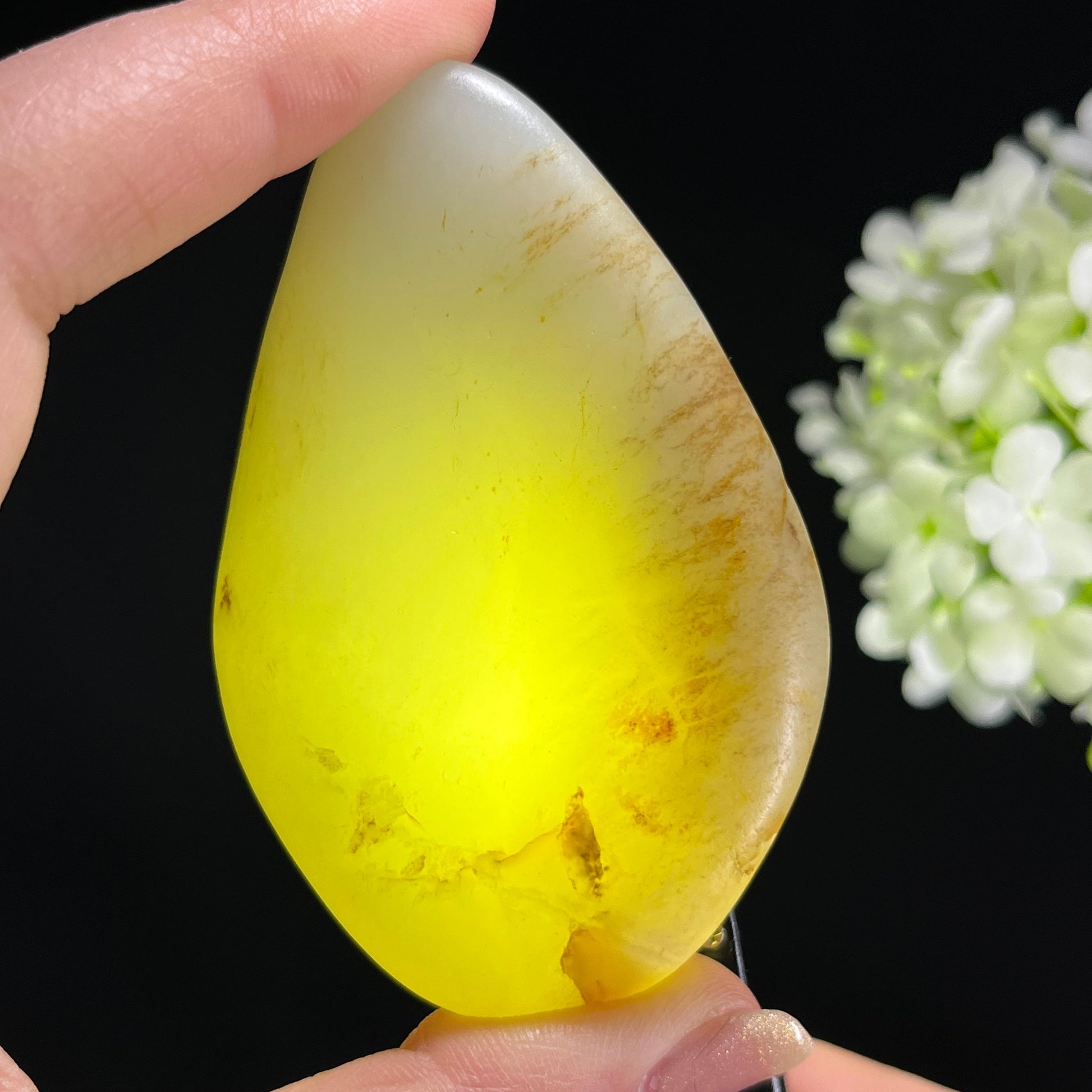 和田玉 “白玉秋梨・天然韵致籽料原石”（yc307360）