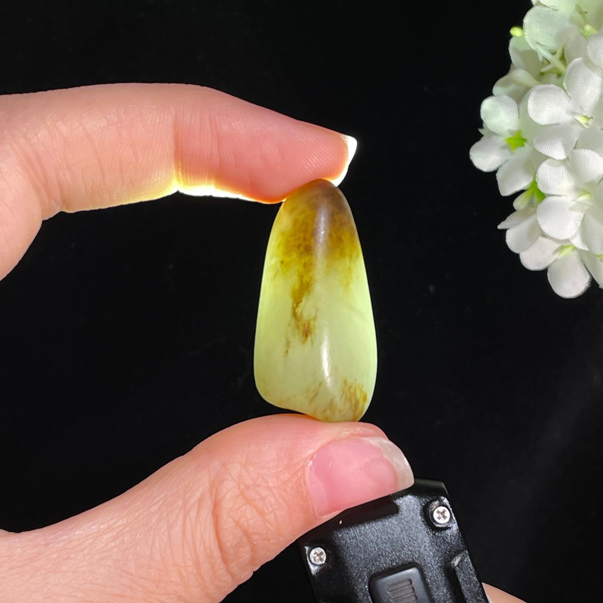 和田玉青白玉“寒潭秋影”秋梨皮籽料（yc415047）