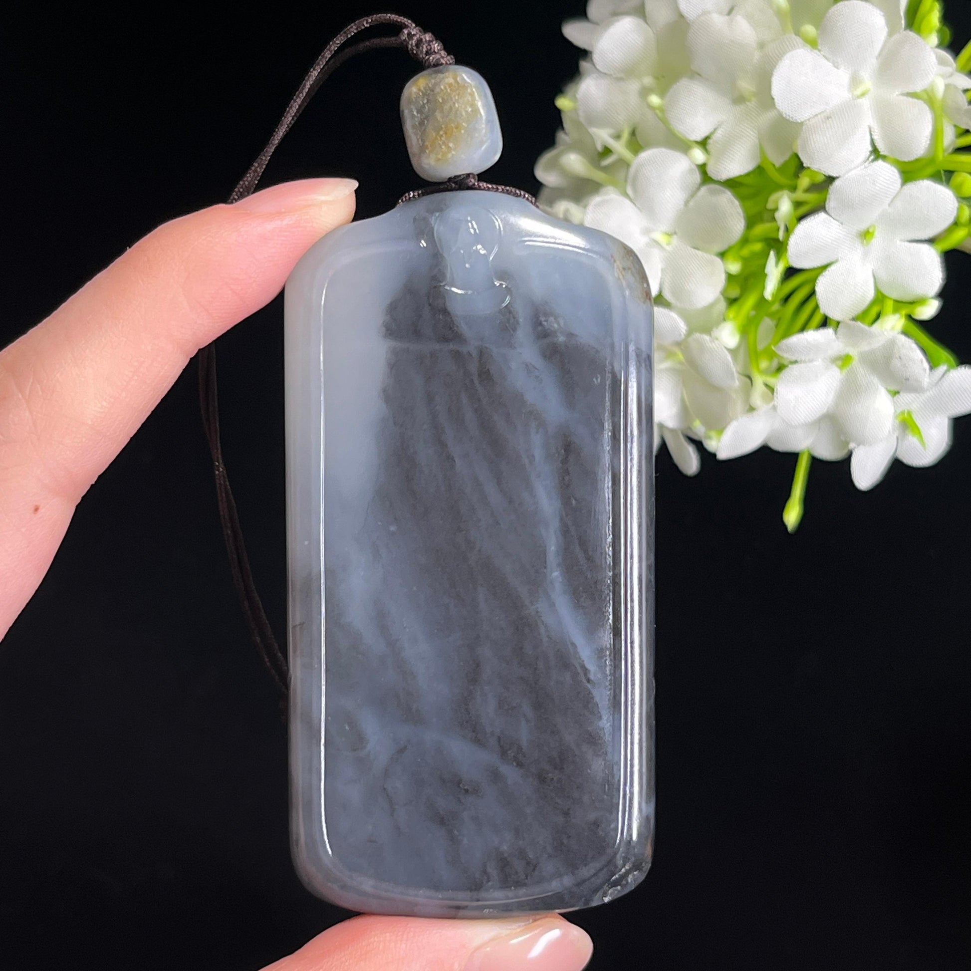 天然和田玉“墨海听禅”籽料青花平安无事牌（yc339127）