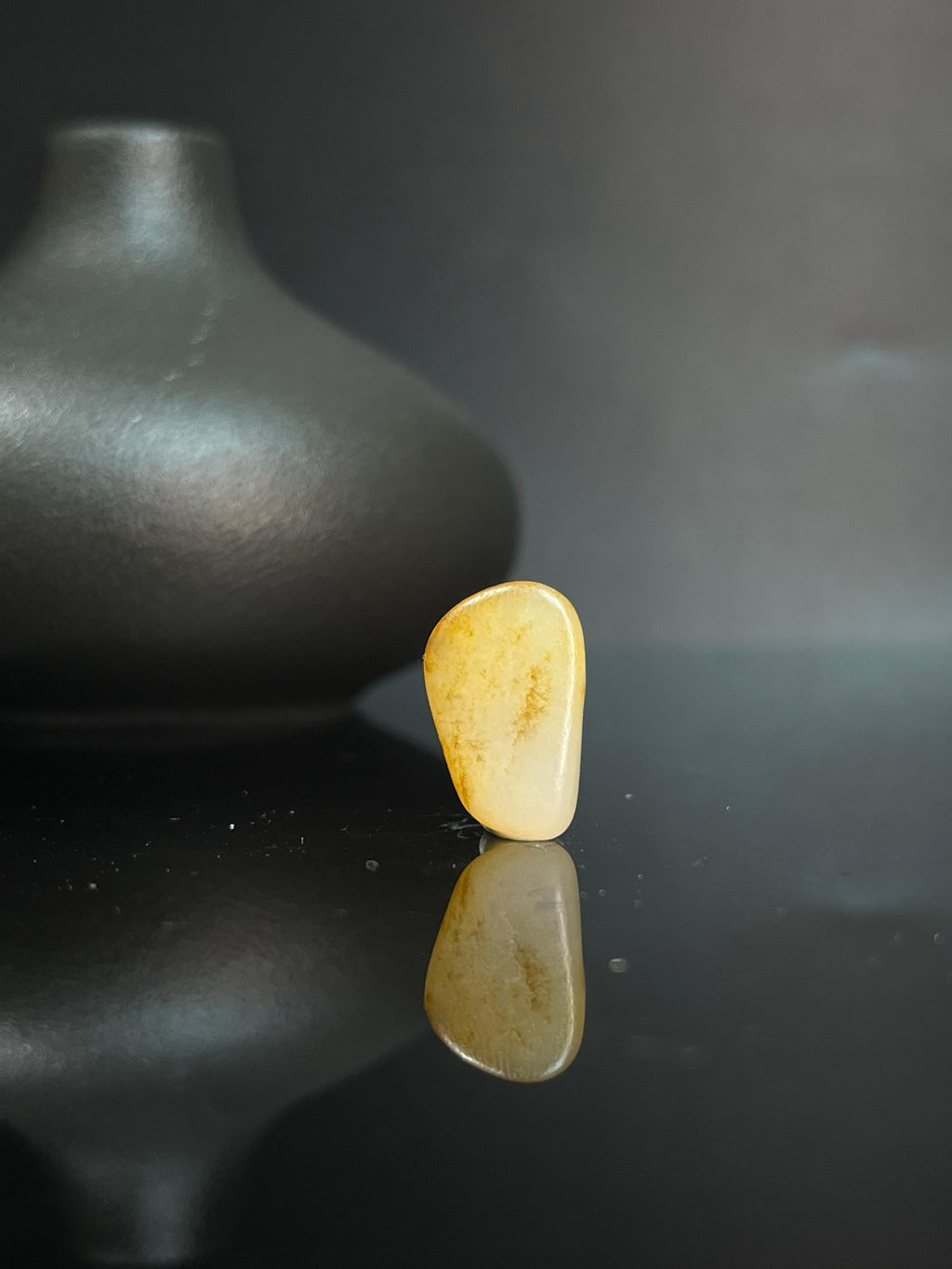 新疆和田玉秋梨皮籽料原石包金银挂件（yc240653）