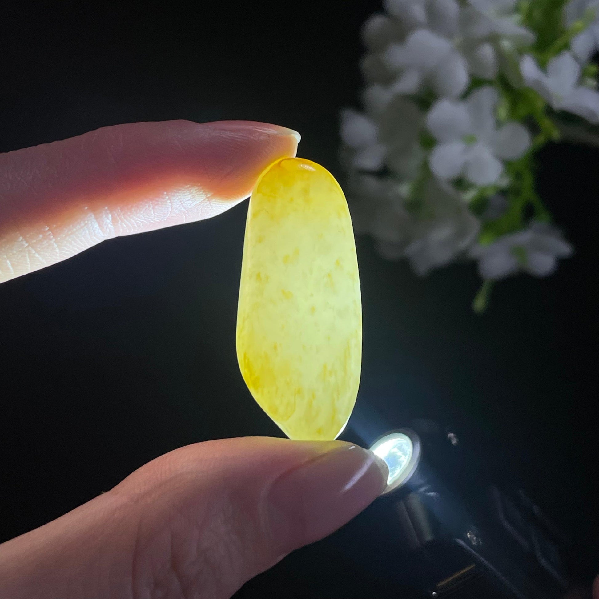 和田玉白玉洒金皮“日光切片”籽料原石（yc311968）