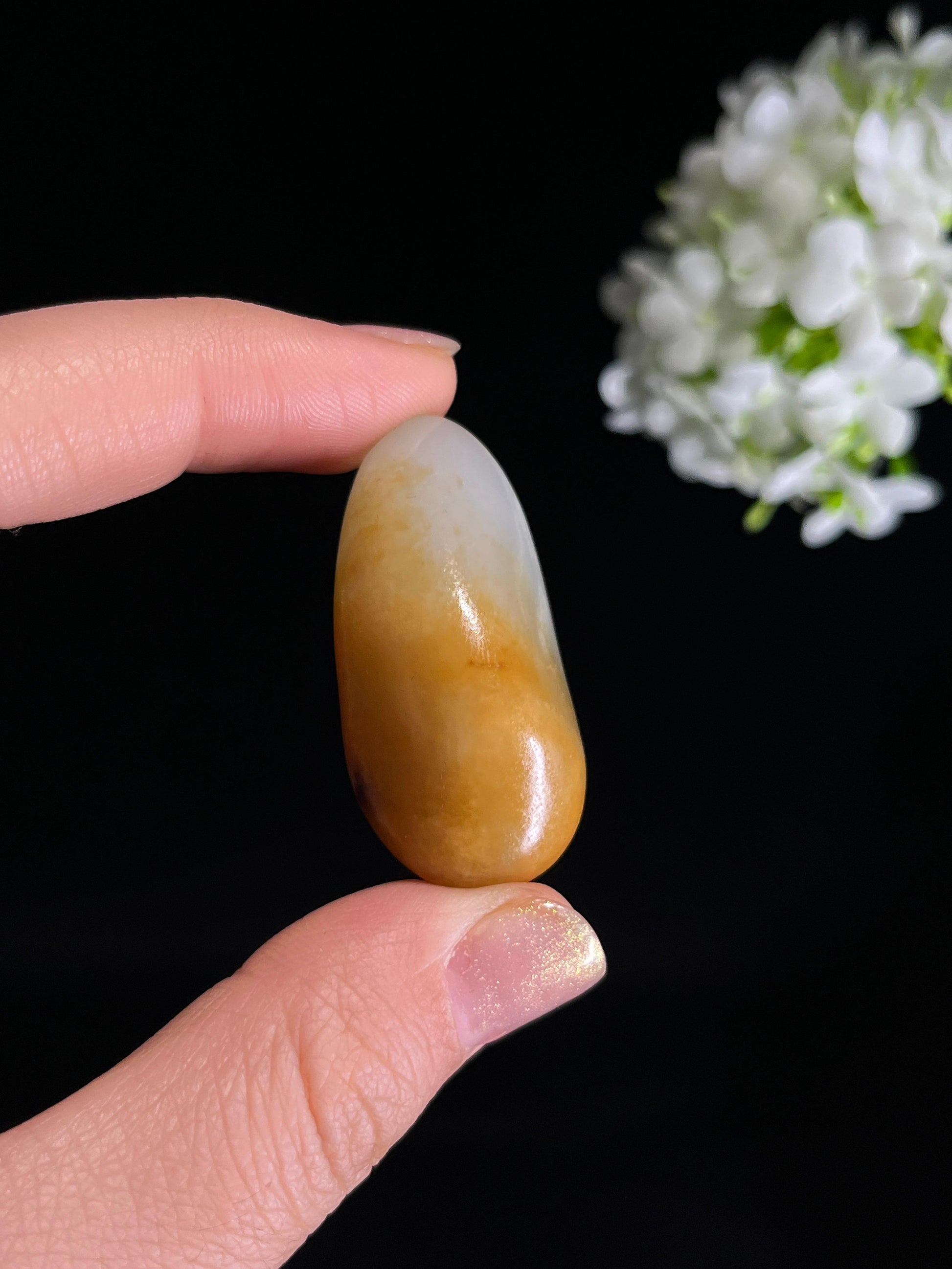 新疆天然和田玉白玉黄皮籽料原石（yc272893）