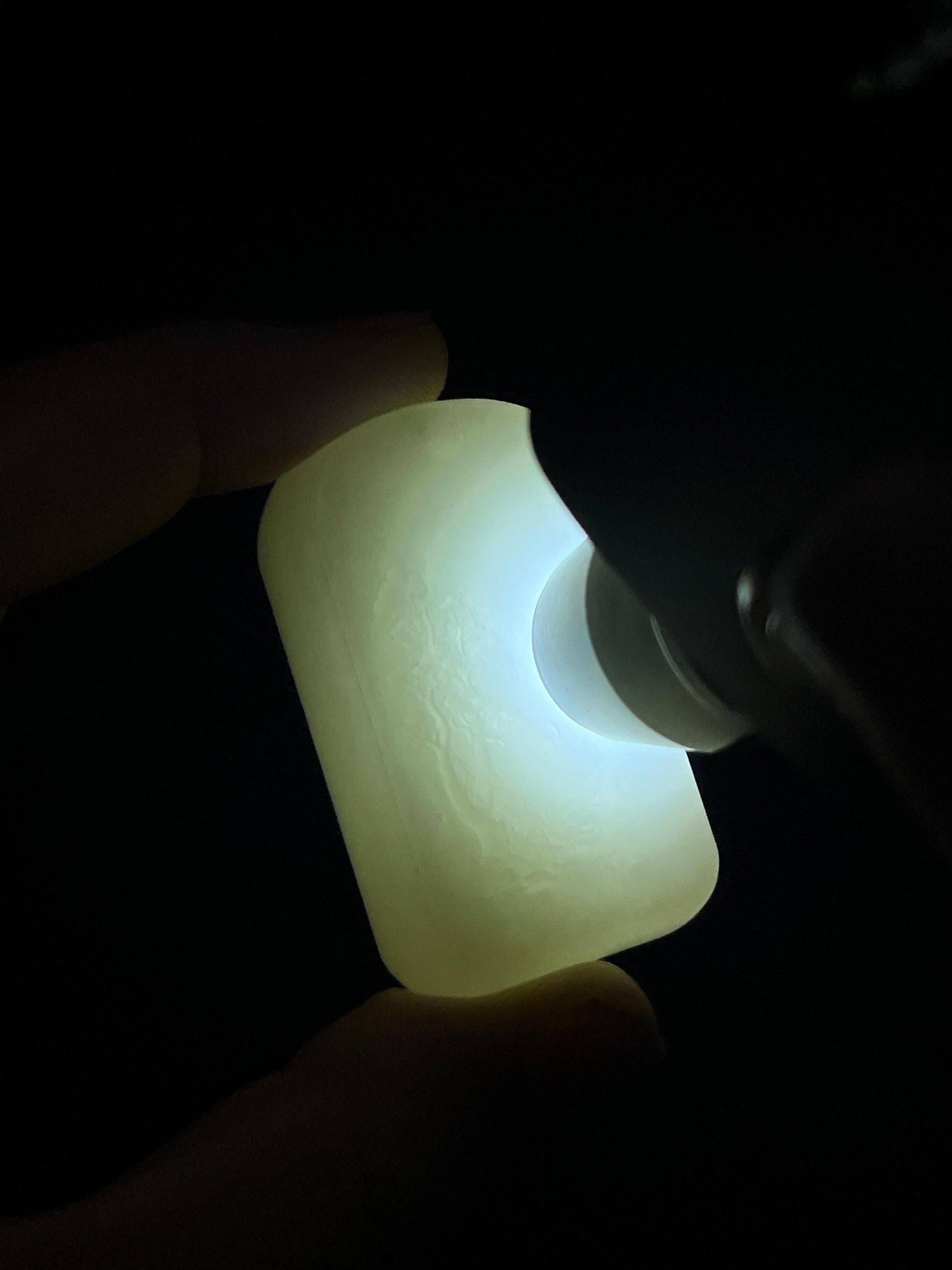 和田玉山水牌吊坠（yc258280）