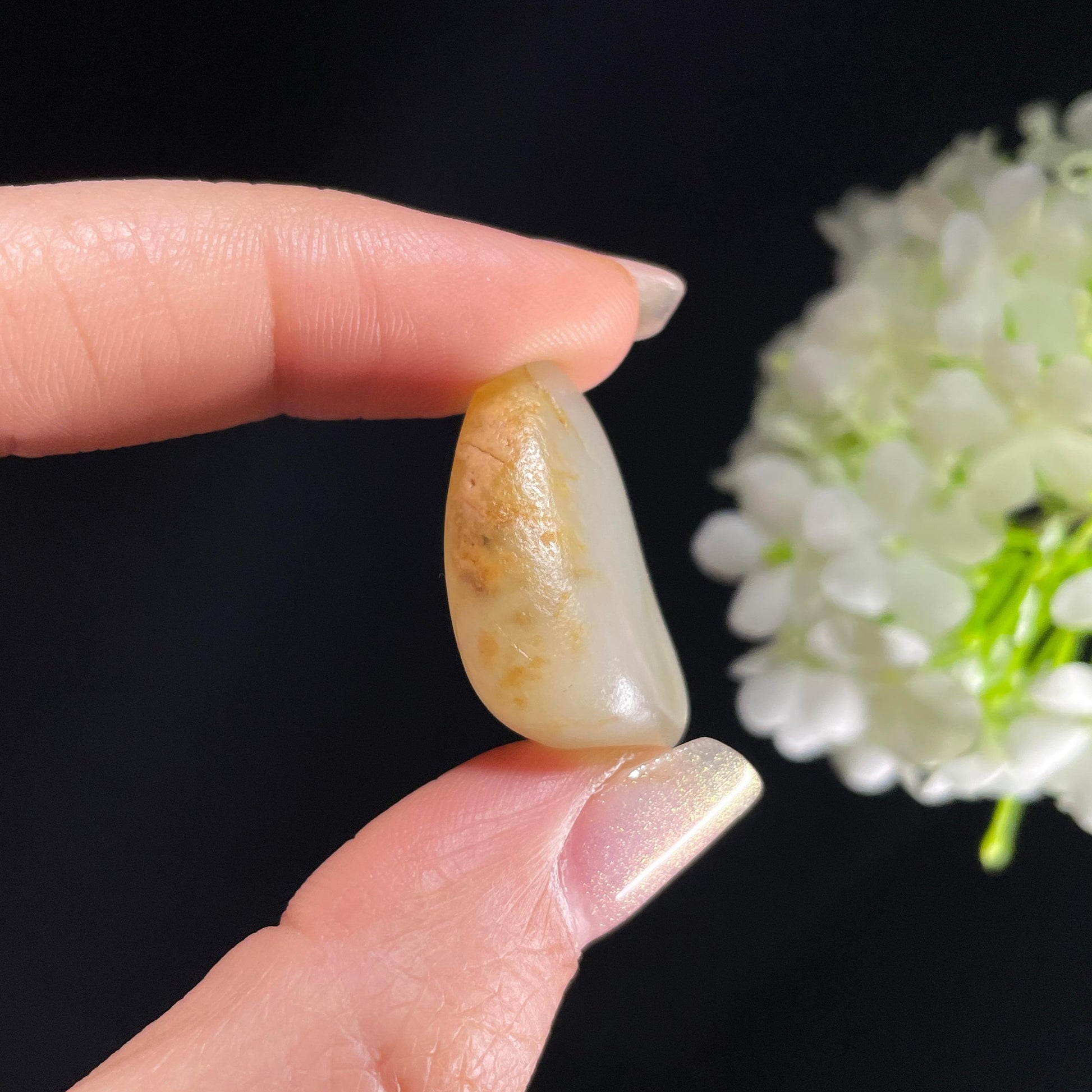 和田玉白玉“月浸疏星”聚黄皮籽料（yc393048）