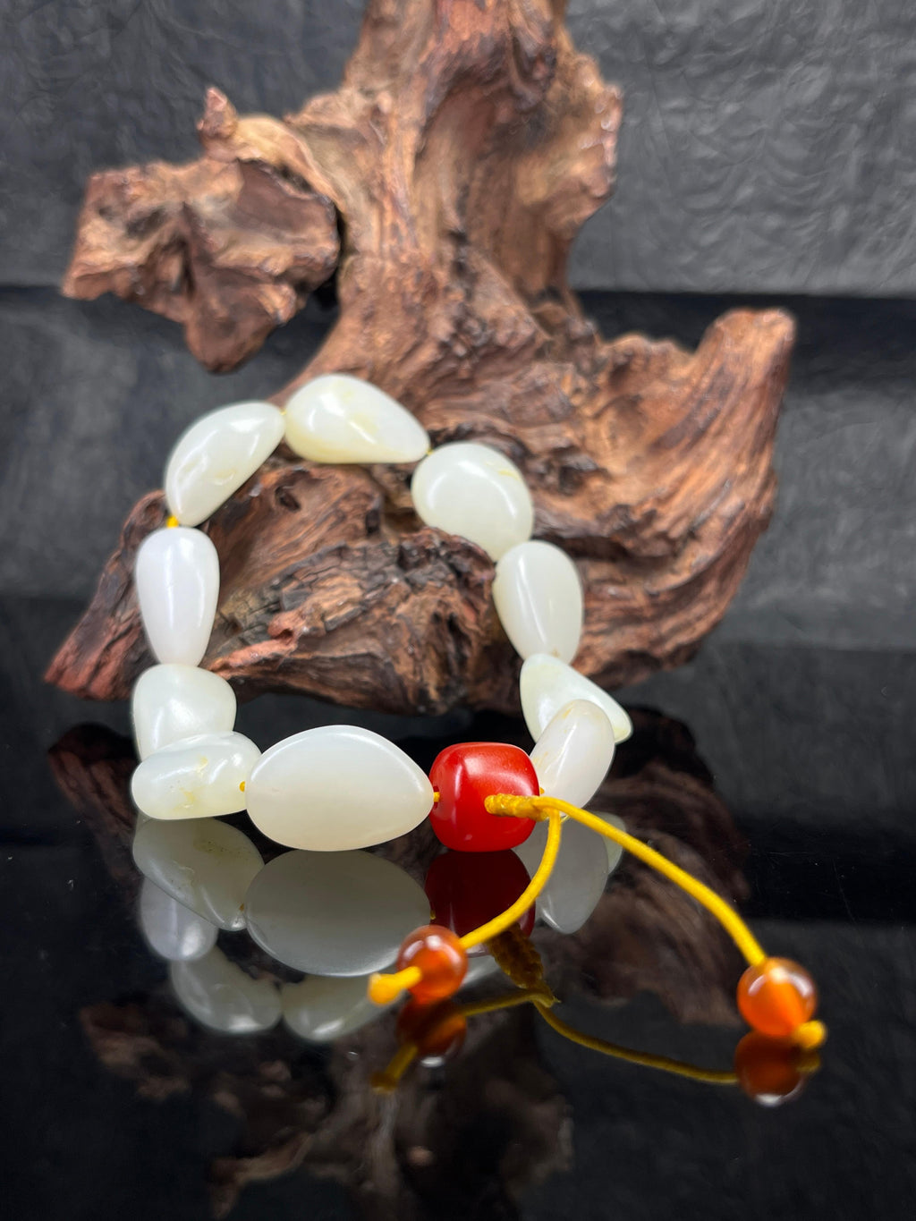 新疆和田玉天然籽料原石手串原籽原皮（yc232496）