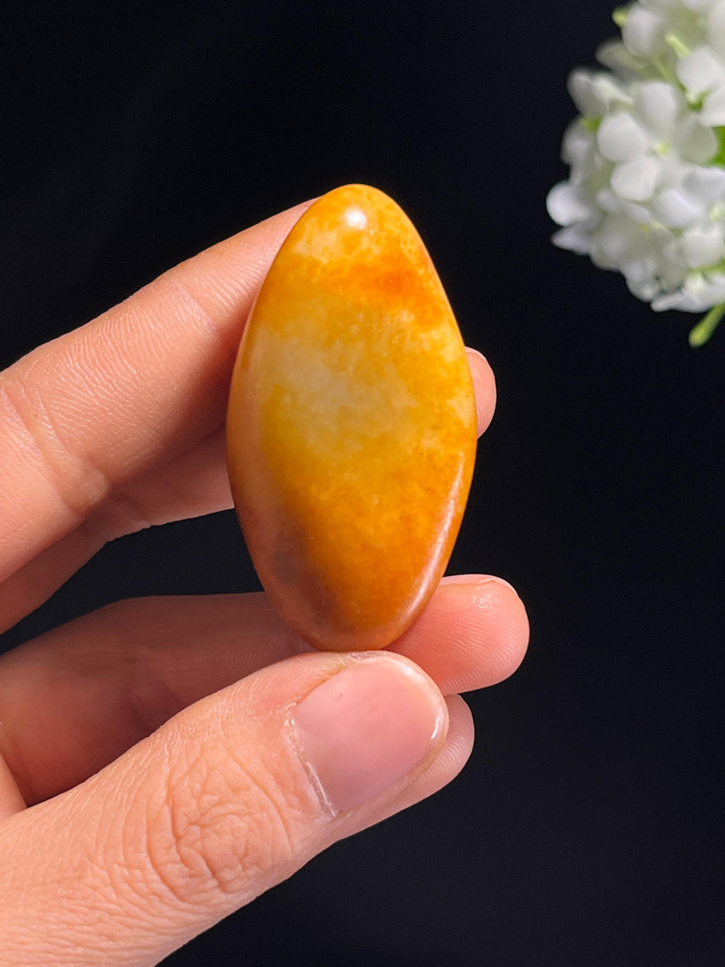 新疆天然和田玉黄沁籽料原石（yc263713）