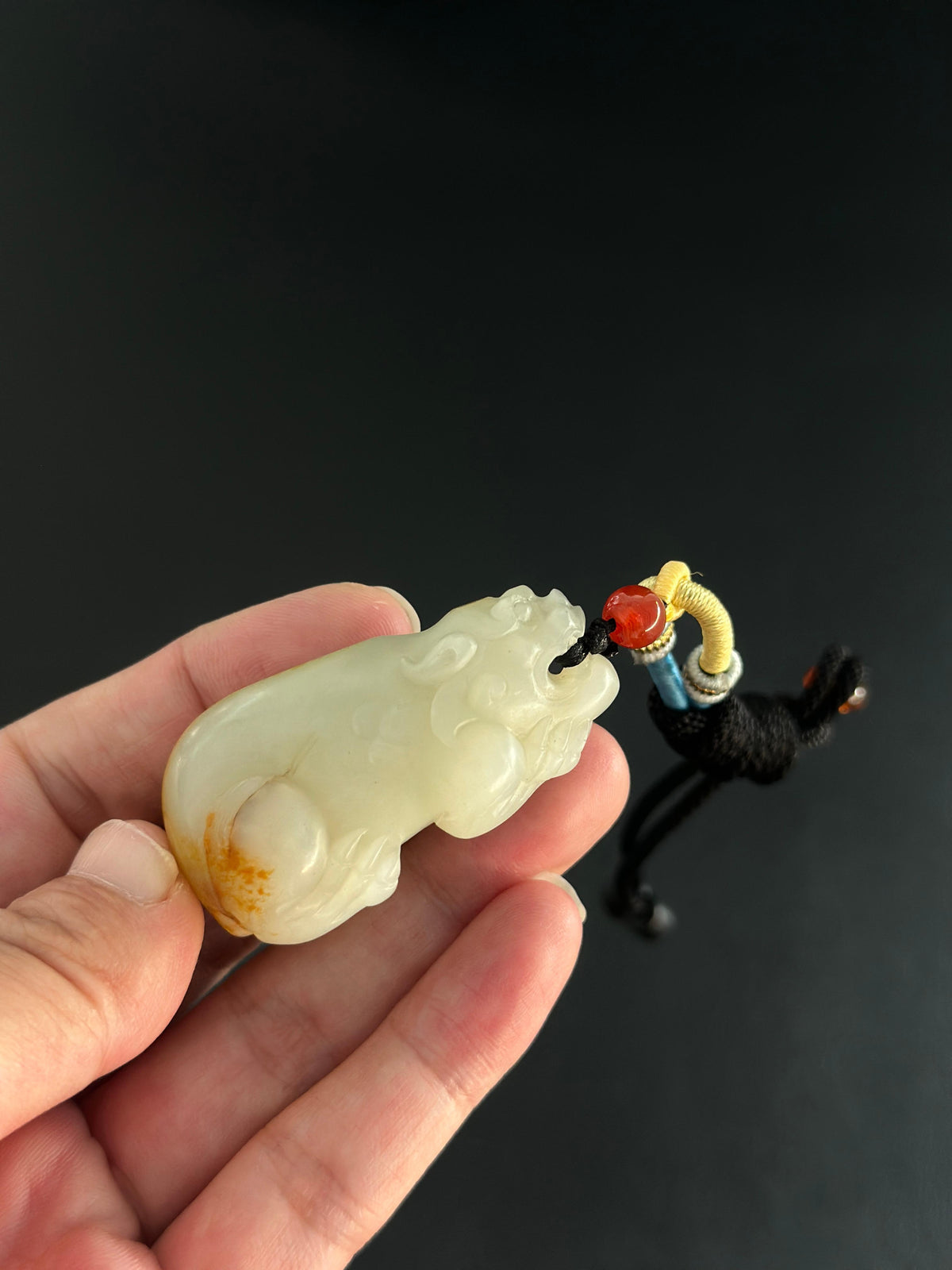 和田玉.独籽洒金皮瑞兽貔貅吊坠（yc786128）