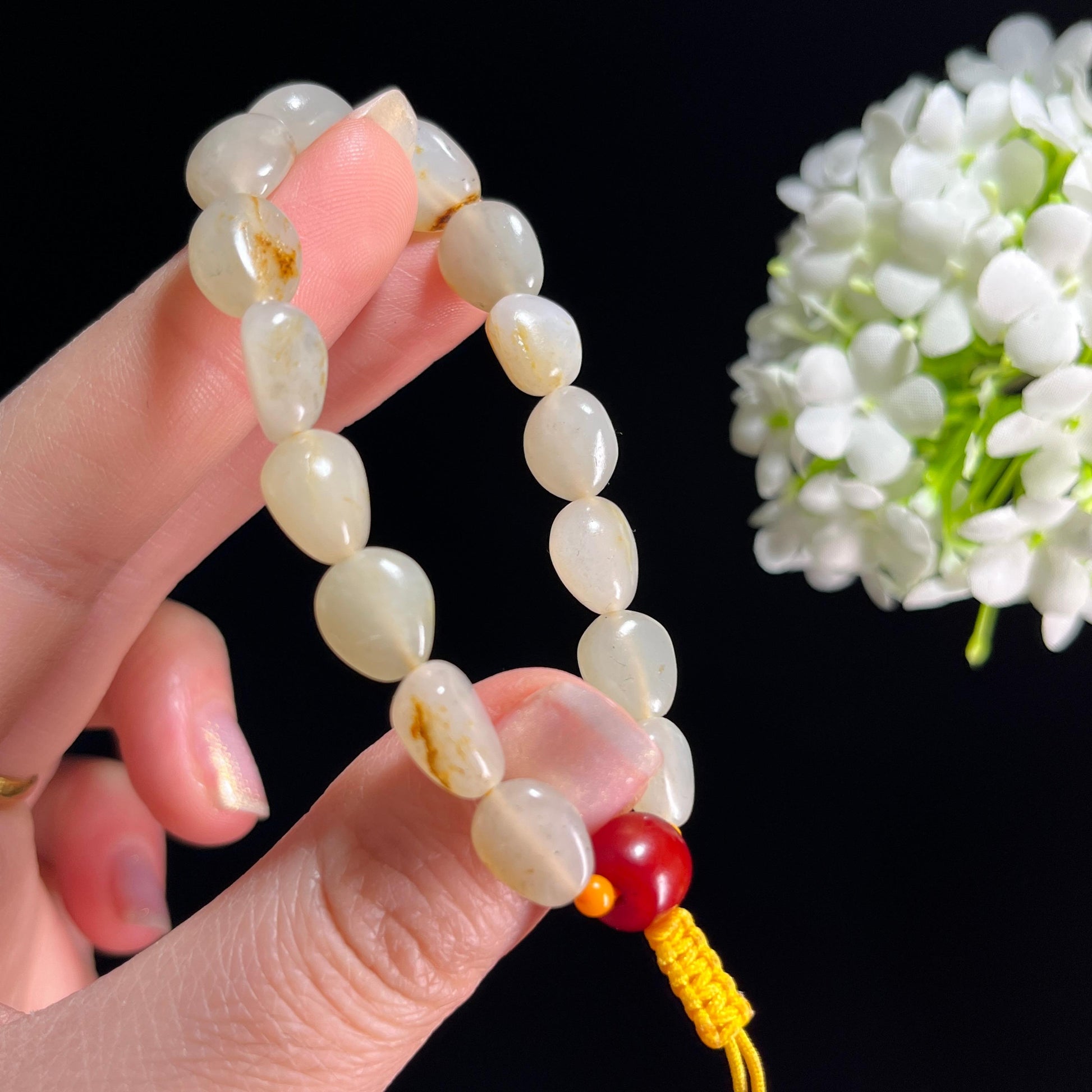 和田玉白玉洒金皮籽料原籽手串（yc332532）