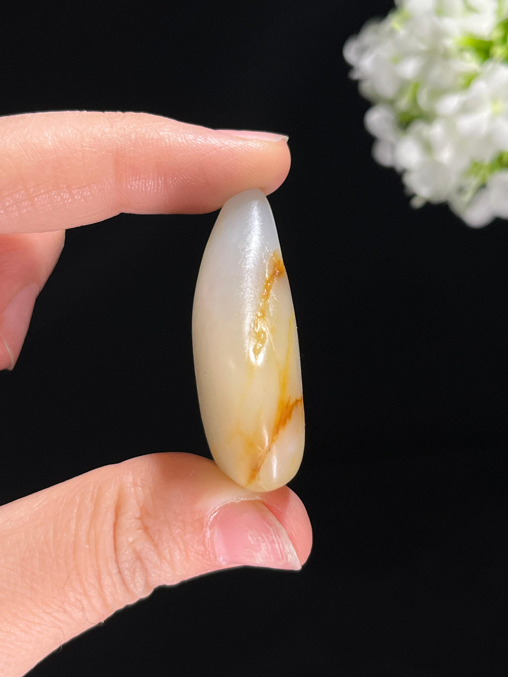 新疆和田玉洒金皮籽料原石挂件（yc255431）