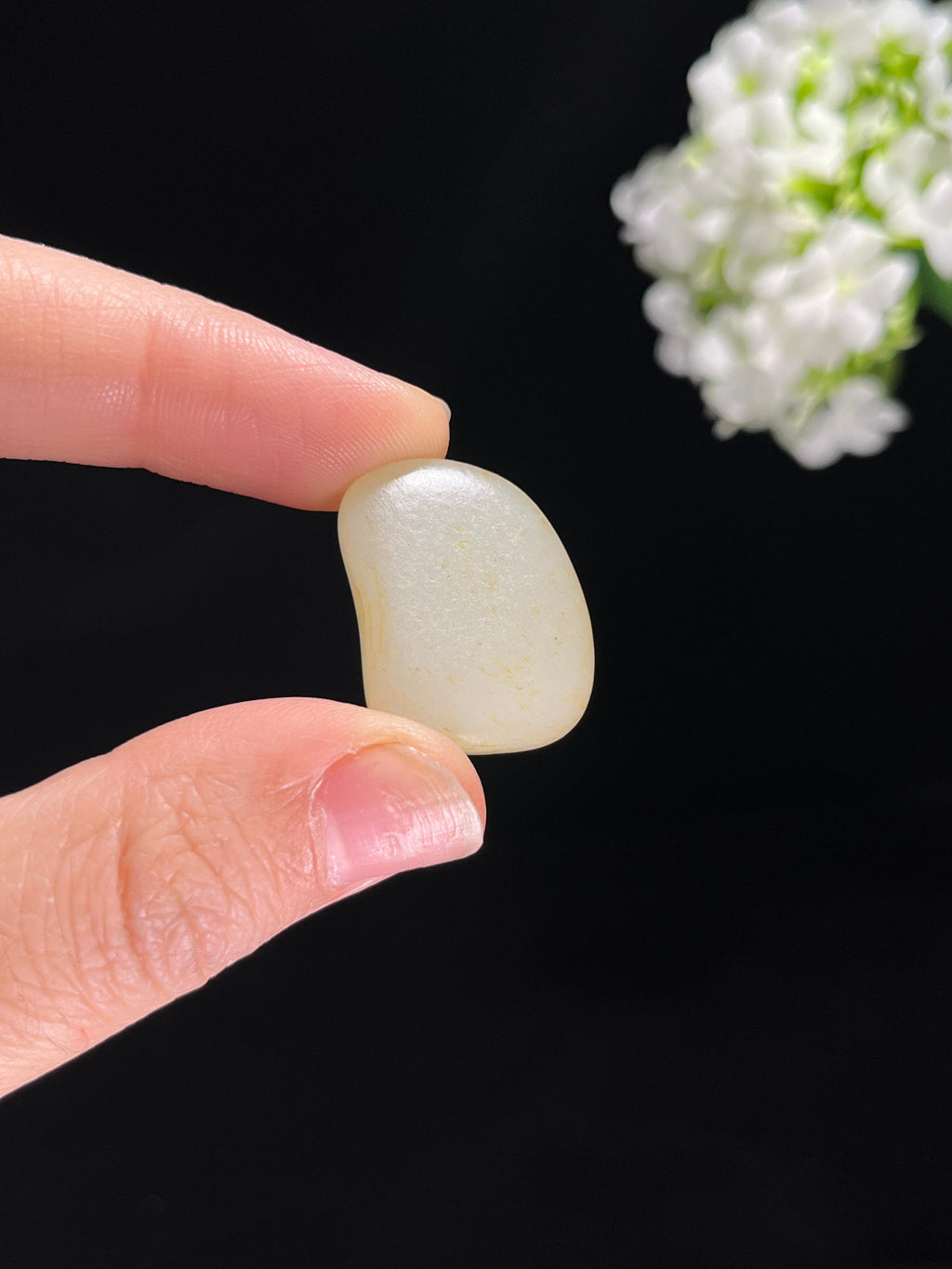 新疆和田玉洒金皮籽料原石（yc255366）