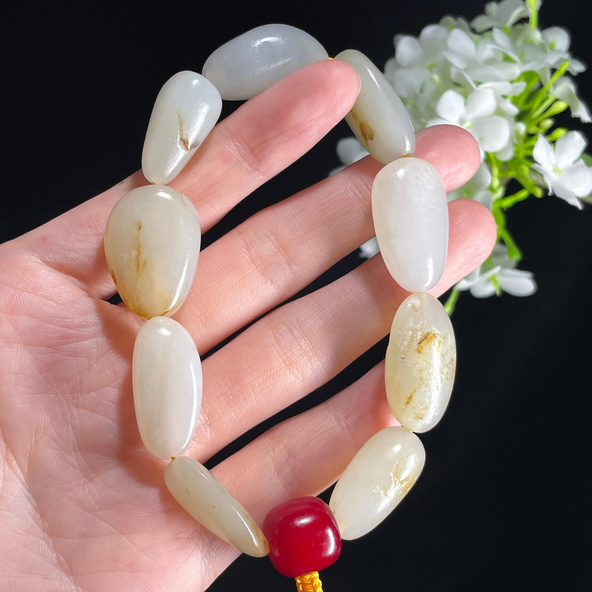 新疆天然和田玉原籽手串（9颗）（yc396013）