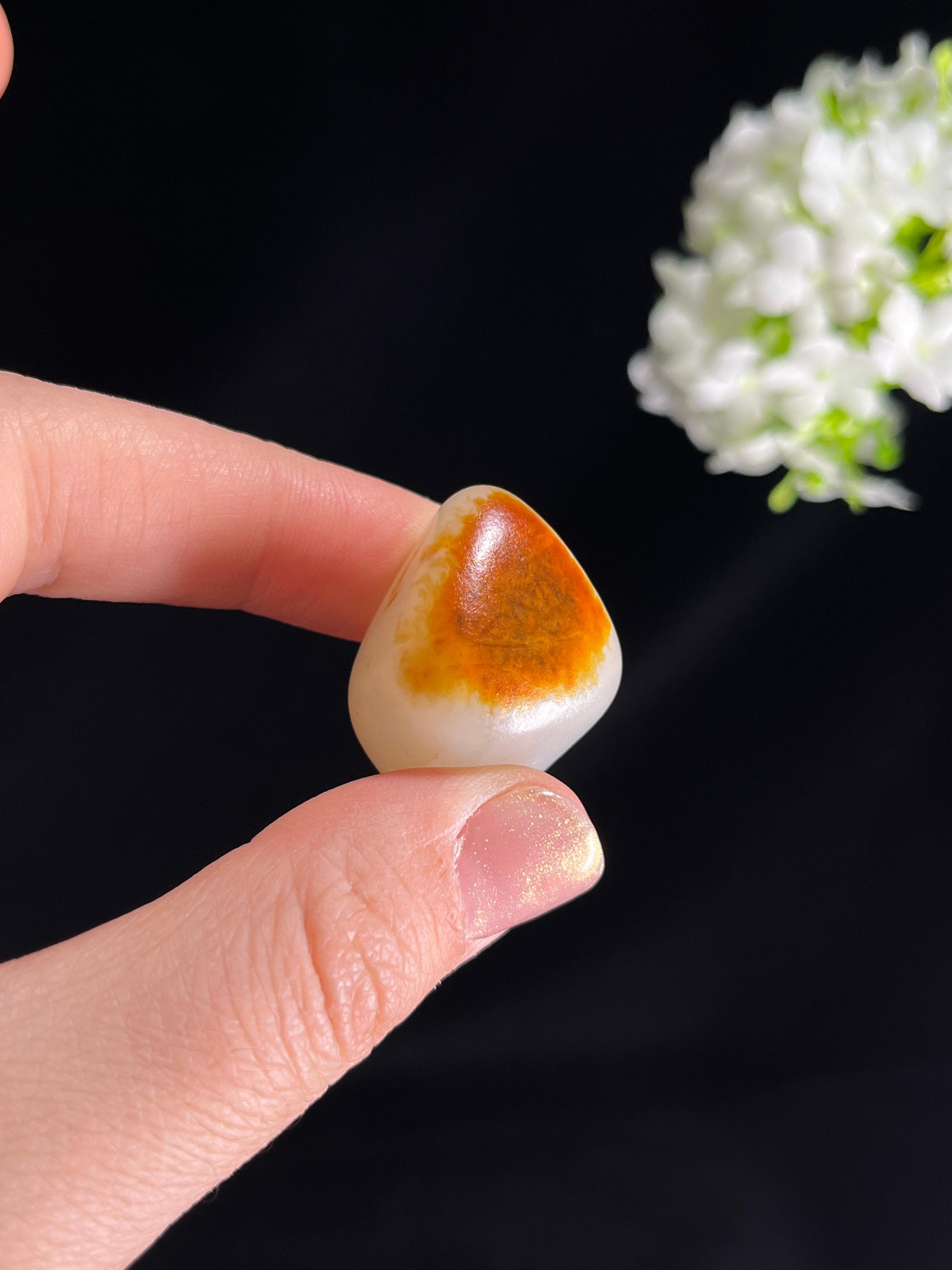 和田玉高青白聚红皮“千年胡杨树”象形籽料原石（yc265074）