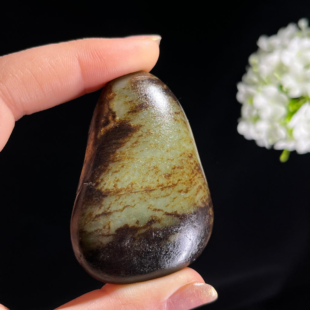 和田玉青玉聚黑皮“烟林云雾”籽料原石（yc295730）