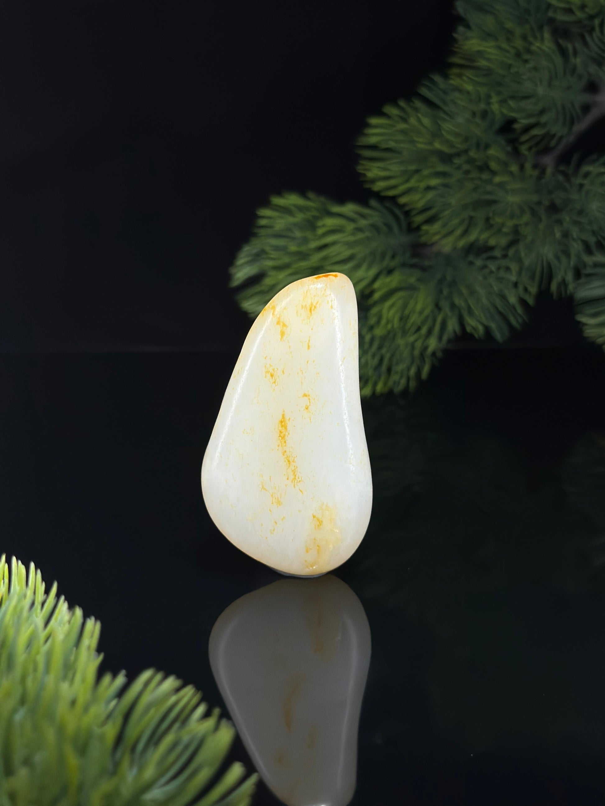 新疆和田玉黄白种洒金皮珍品籽料手把件（yc534386）