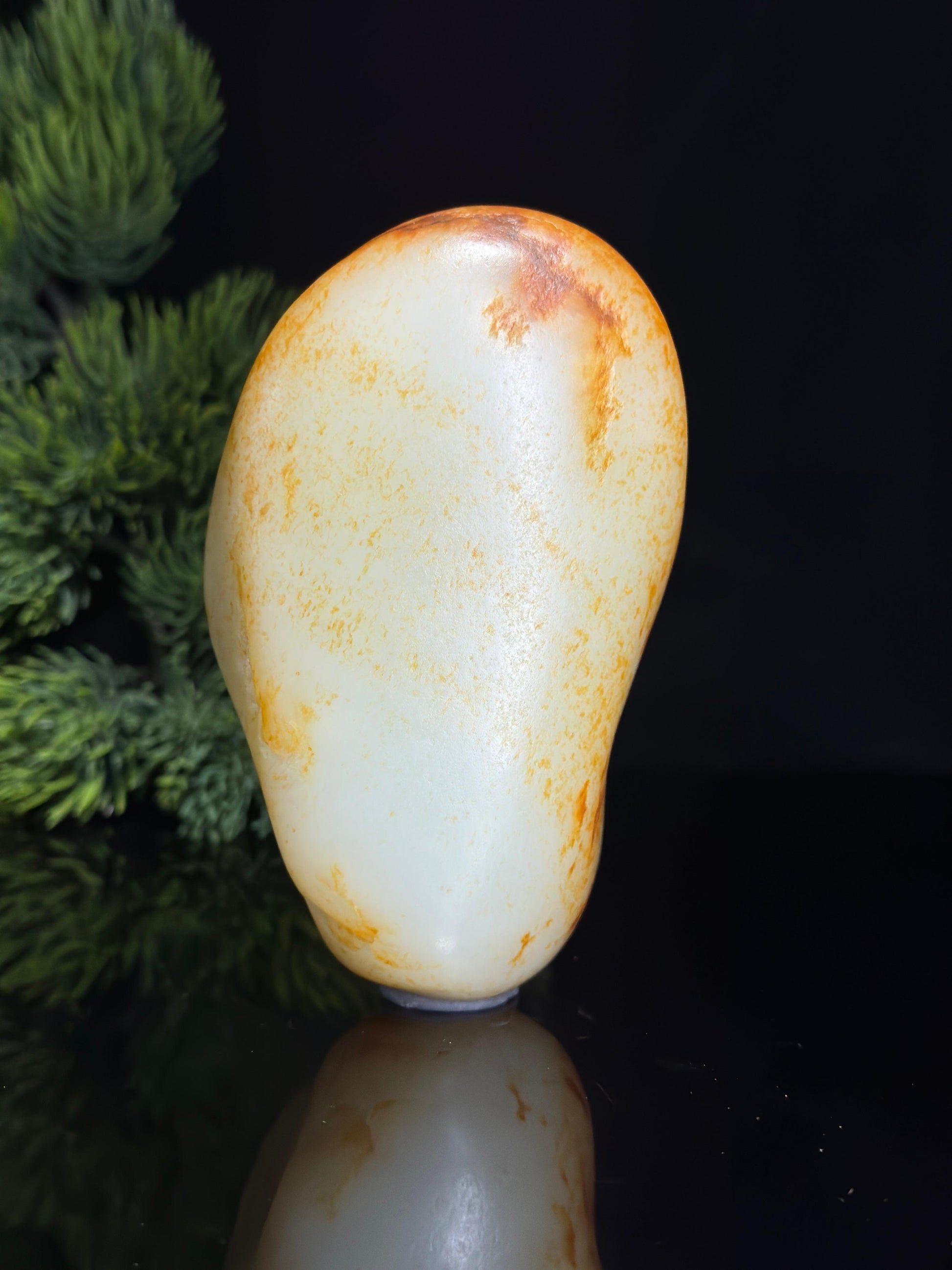 新疆和田玉收藏级白玉洒红皮洒金皮籽料摆件（yc482467）
