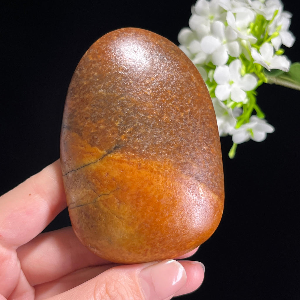 和田玉黄沁聚黑皮“暮霞金峦”籽料原石（yc310875）
