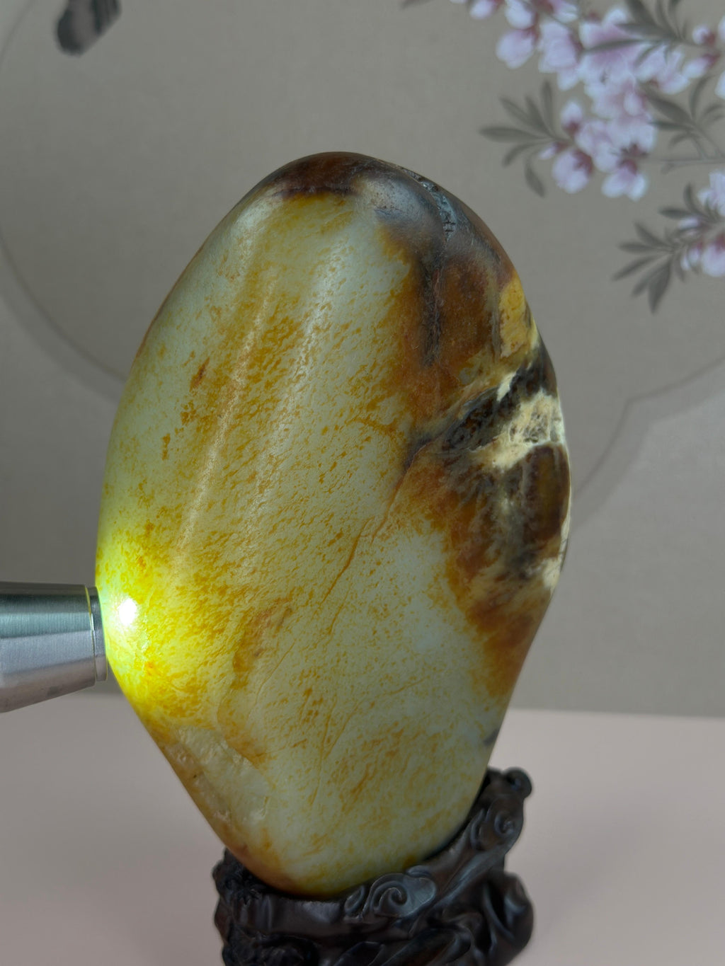 收藏级新疆和田玉白玉洒金皮红皮籽料摆件（yc749613）