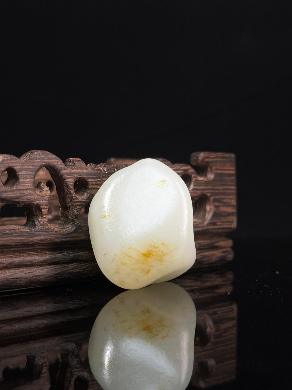 新疆天然和田玉籽料原石洒金皮白玉挂件（yc235582）