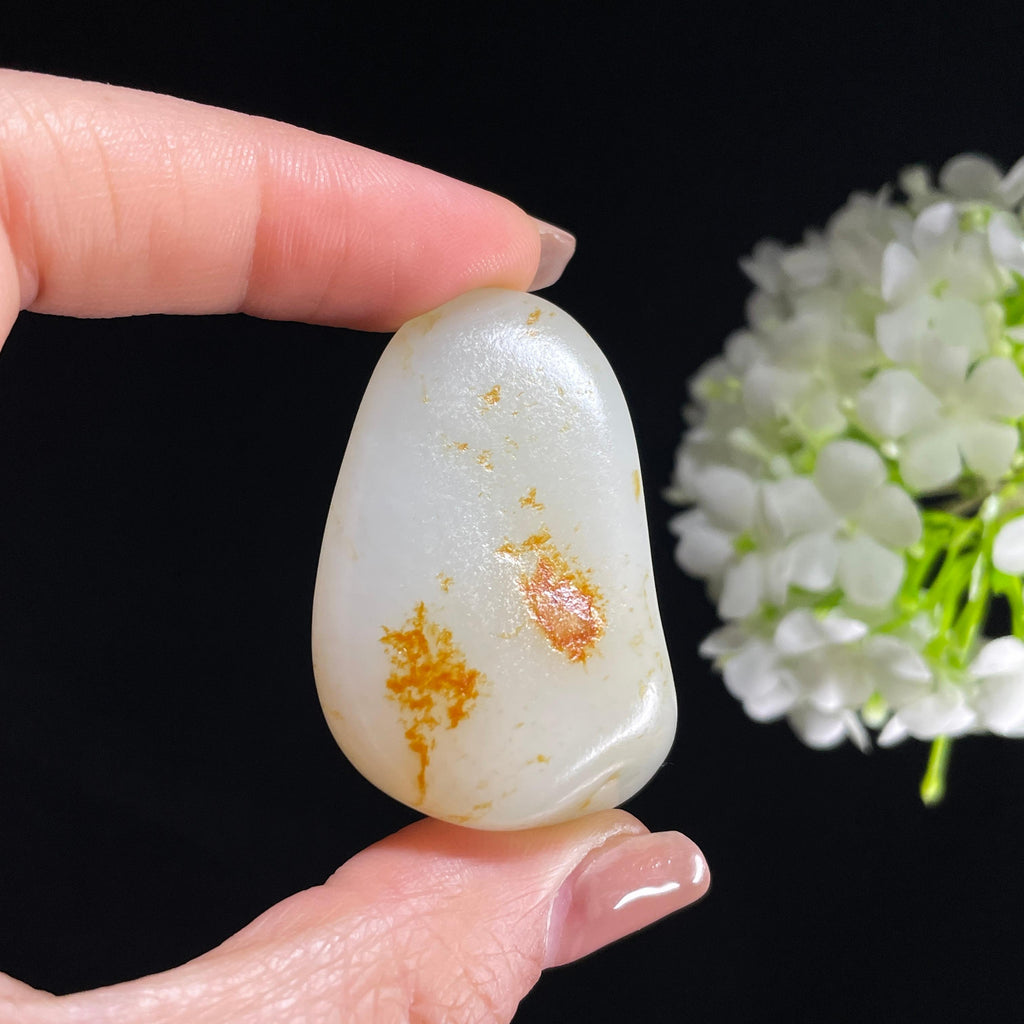 和田玉白玉“秋枫落雪”聚红皮籽料（yc388473）