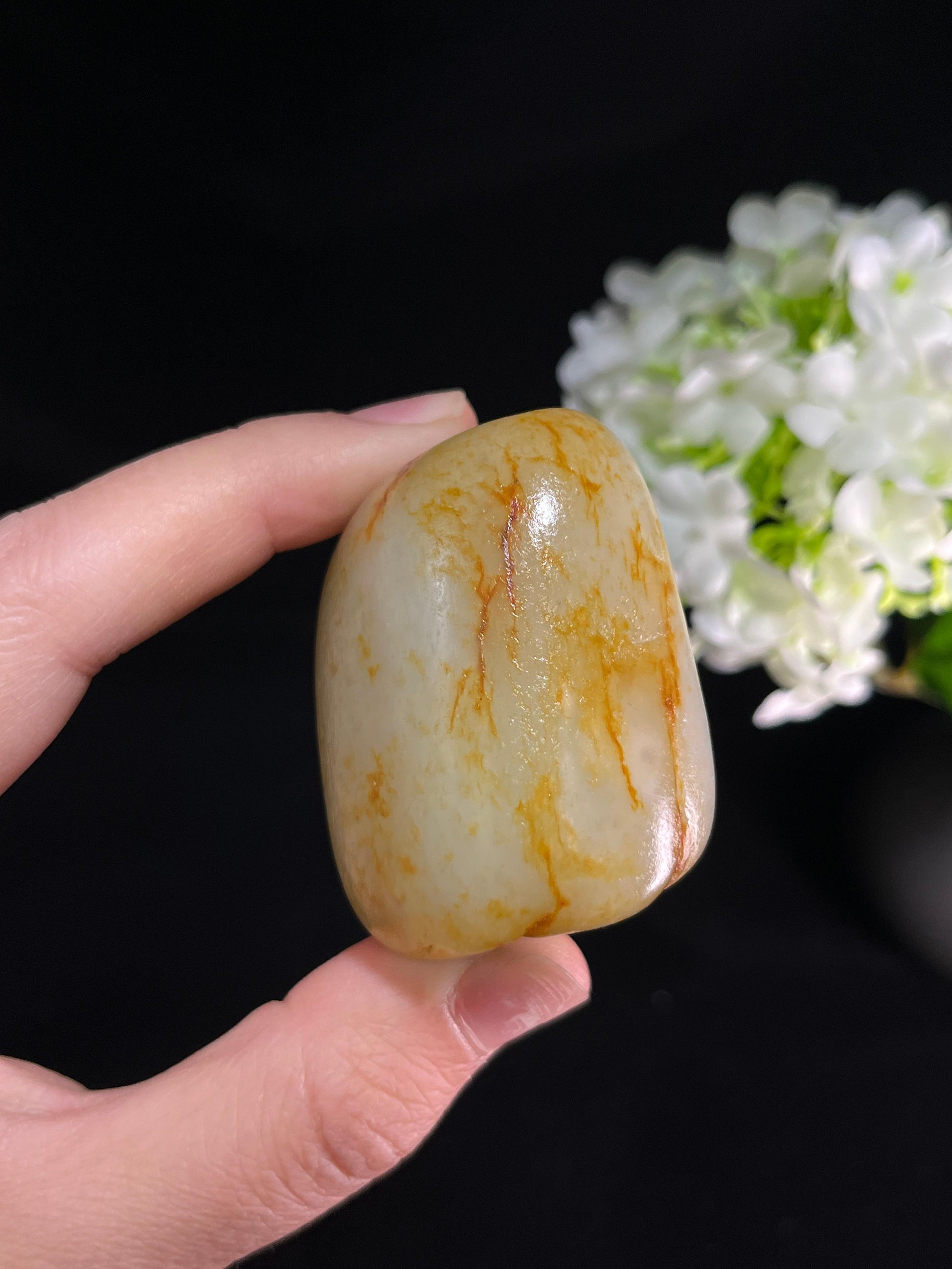 新疆和田玉白玉带洒金皮籽料原石（yc250930）