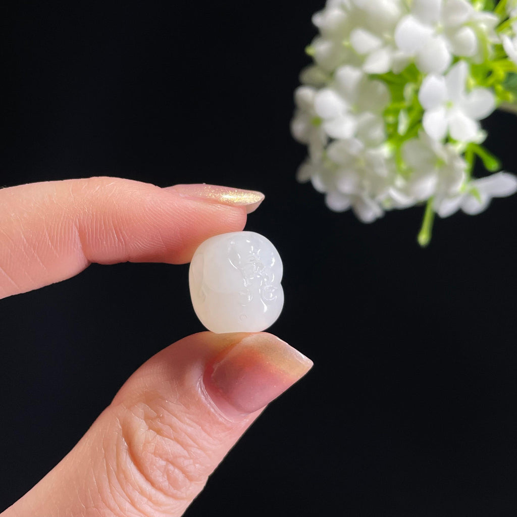 新疆天然和田玉“圆融喜乐”佛头雕刻挂件（yc313981）