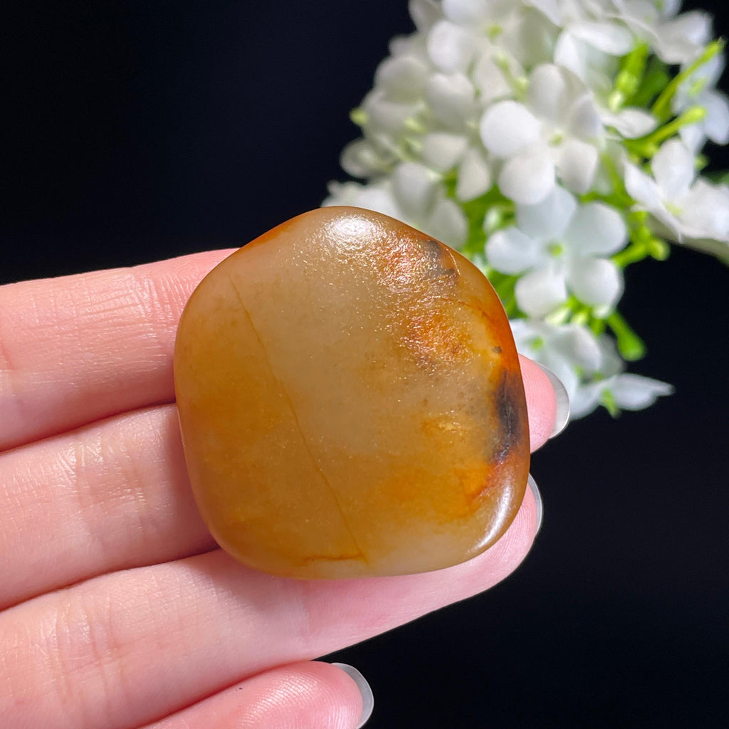 和田玉白玉“秋实含光”洒金黑红皮籽料（yc337280）