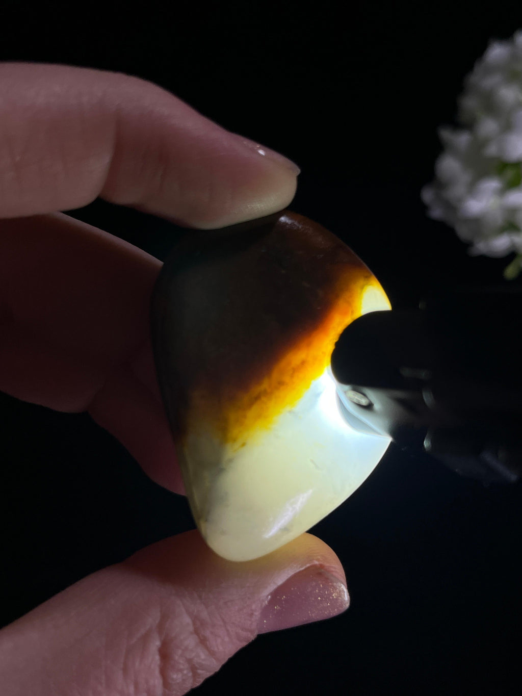 和田玉白玉青花聚红皮籽料原石（yc265672）