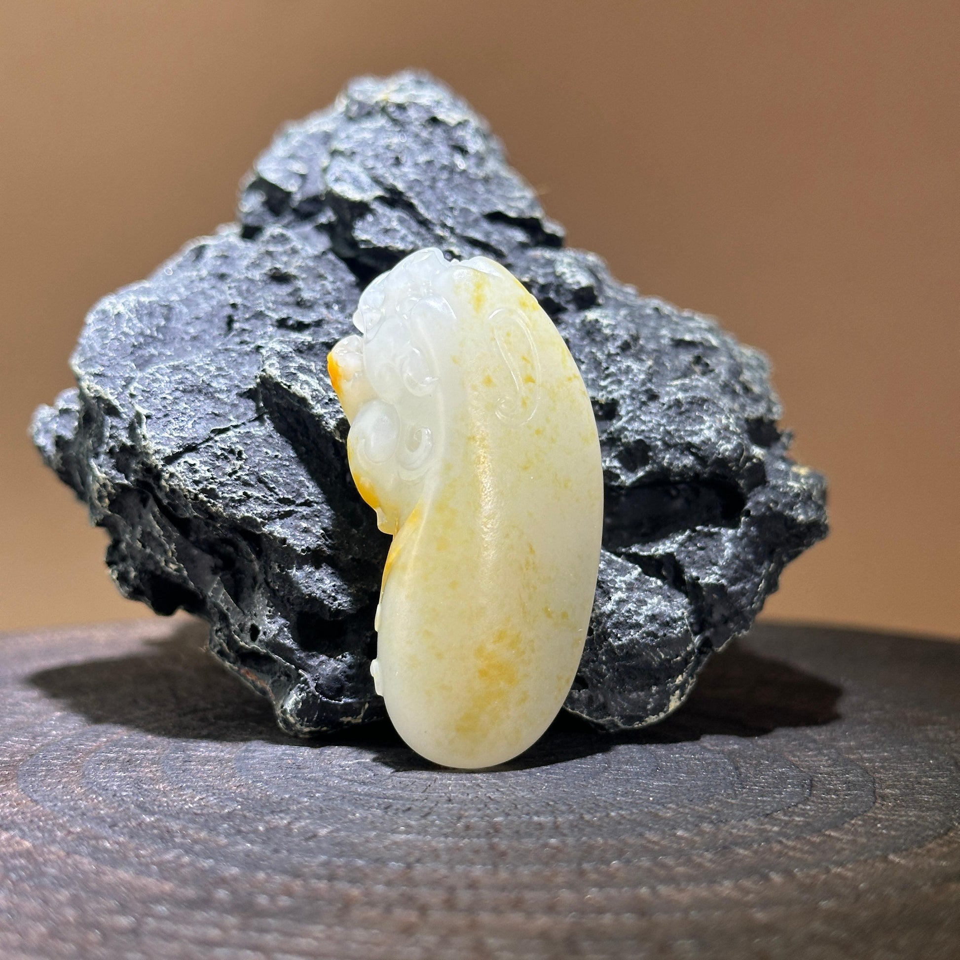 籽料白玉瑞兽吊坠yc192779