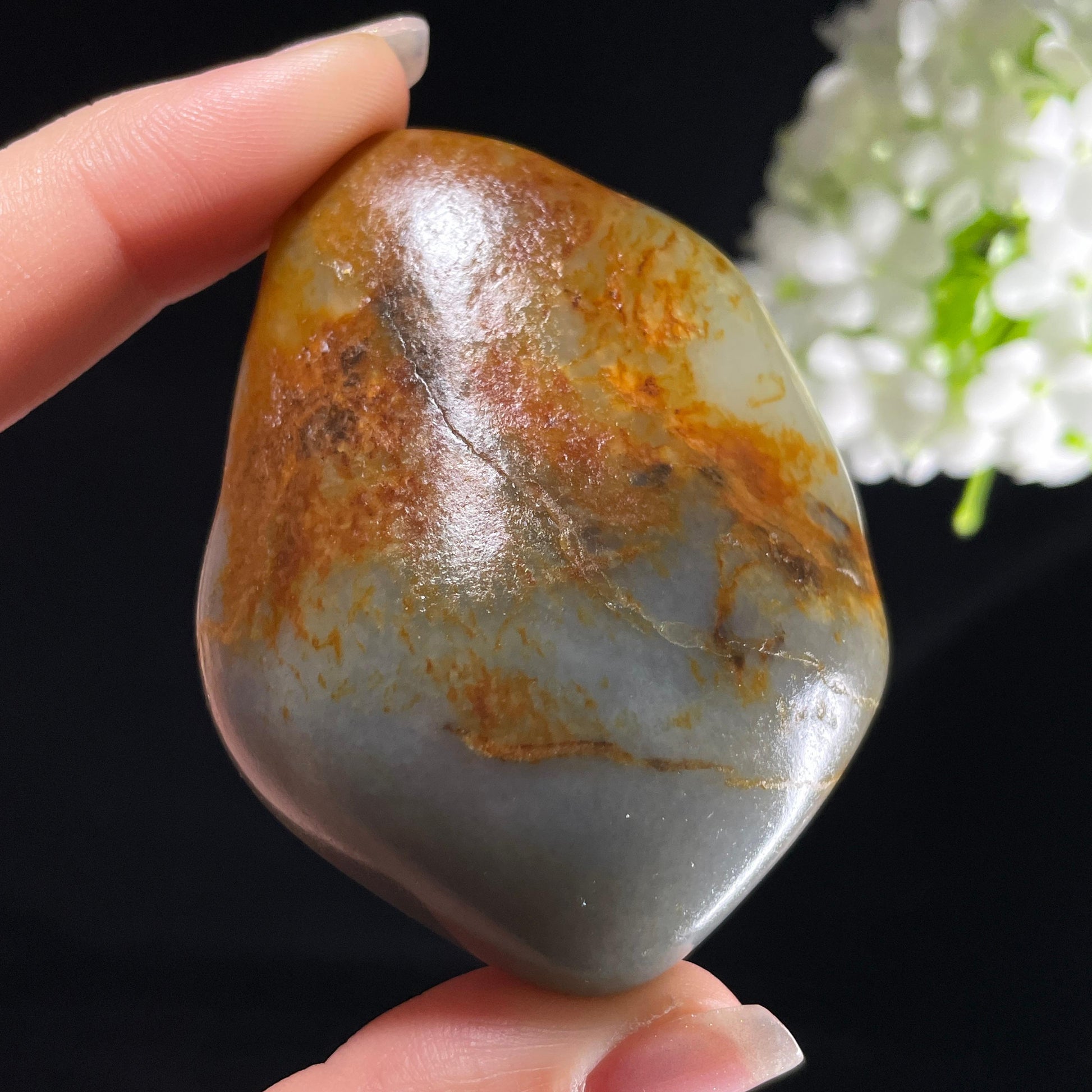 和田玉青花“丹墨晕山”聚红皮籽料（yc394239）