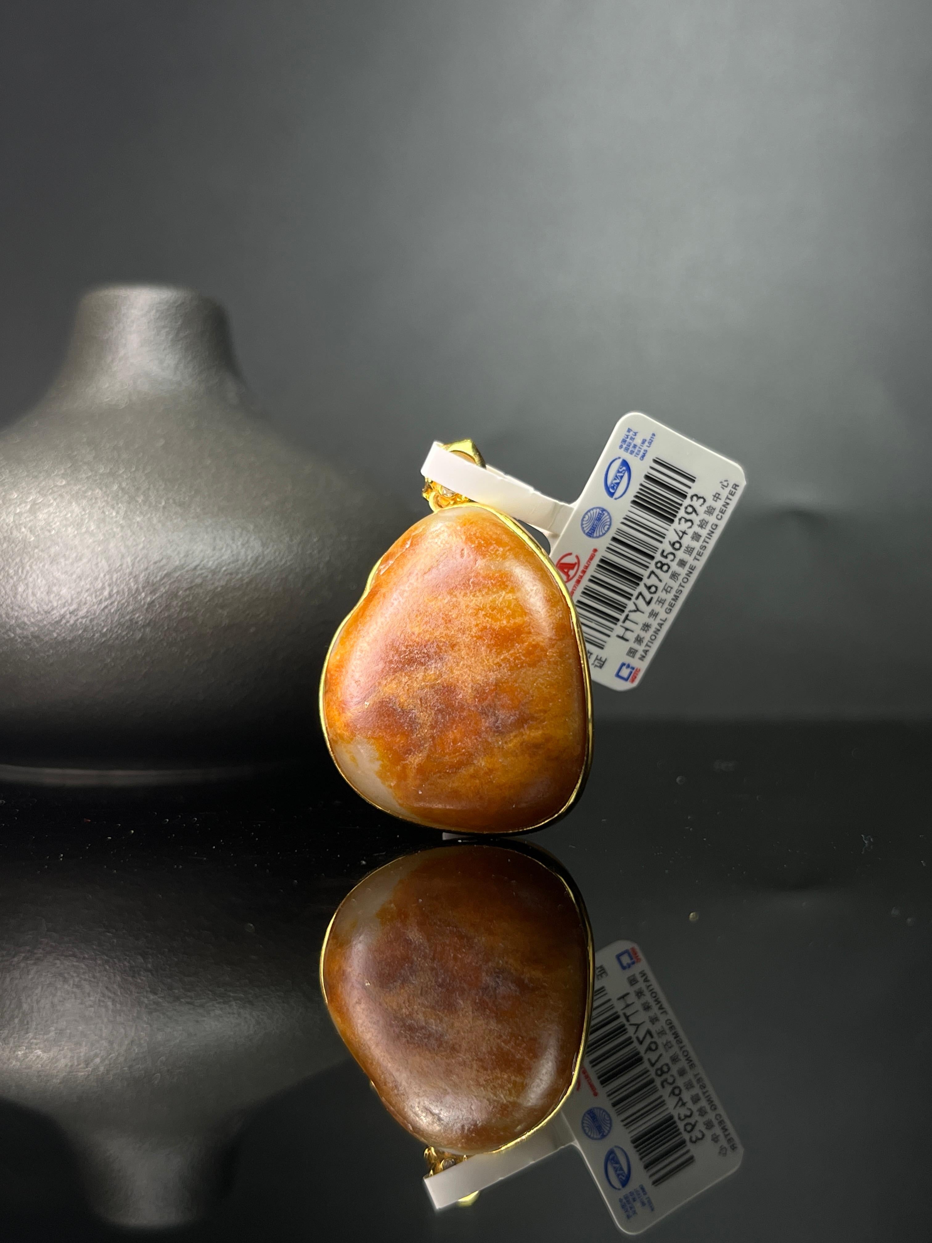 中国玉石、骨董、砡 新疆和田玉籽料原石聚红皮18k金镶玉吊坠10（yc243628） – 添福玉器