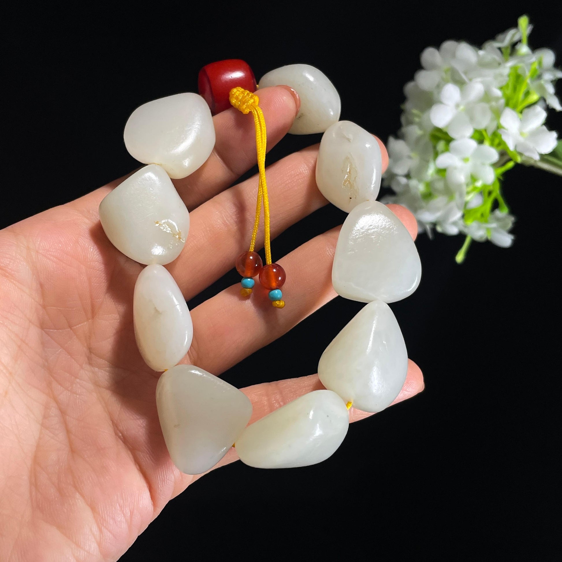 新疆天然和田玉白玉淡洒金皮原籽手串（yc410671）