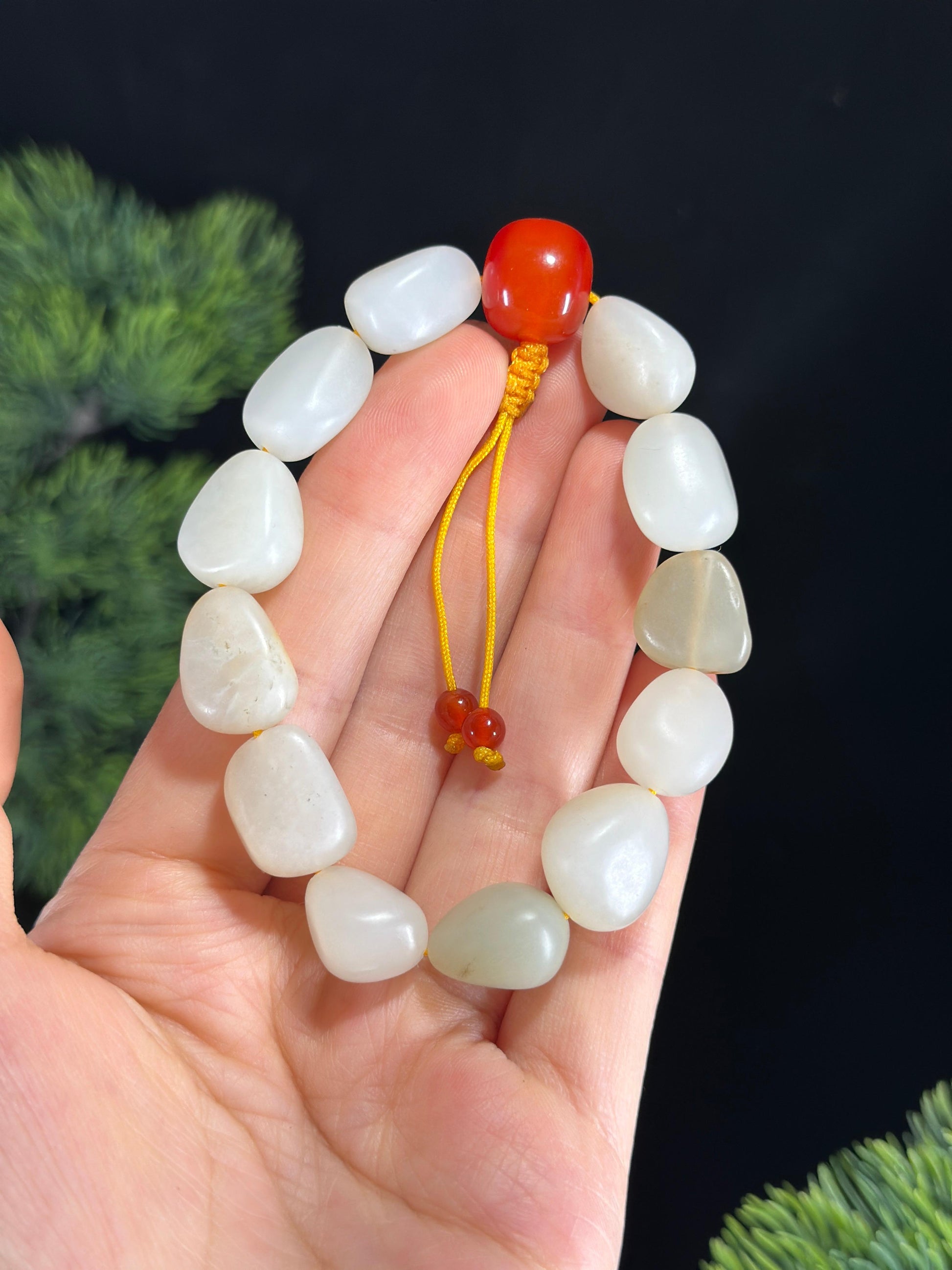 广告流，新疆和田玉洒金皮光白籽原籽手串（12颗）（yc460836）