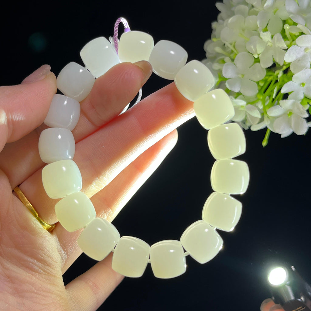 和田玉羊脂白玉“白璧连星”老型珠手串（yc348935）