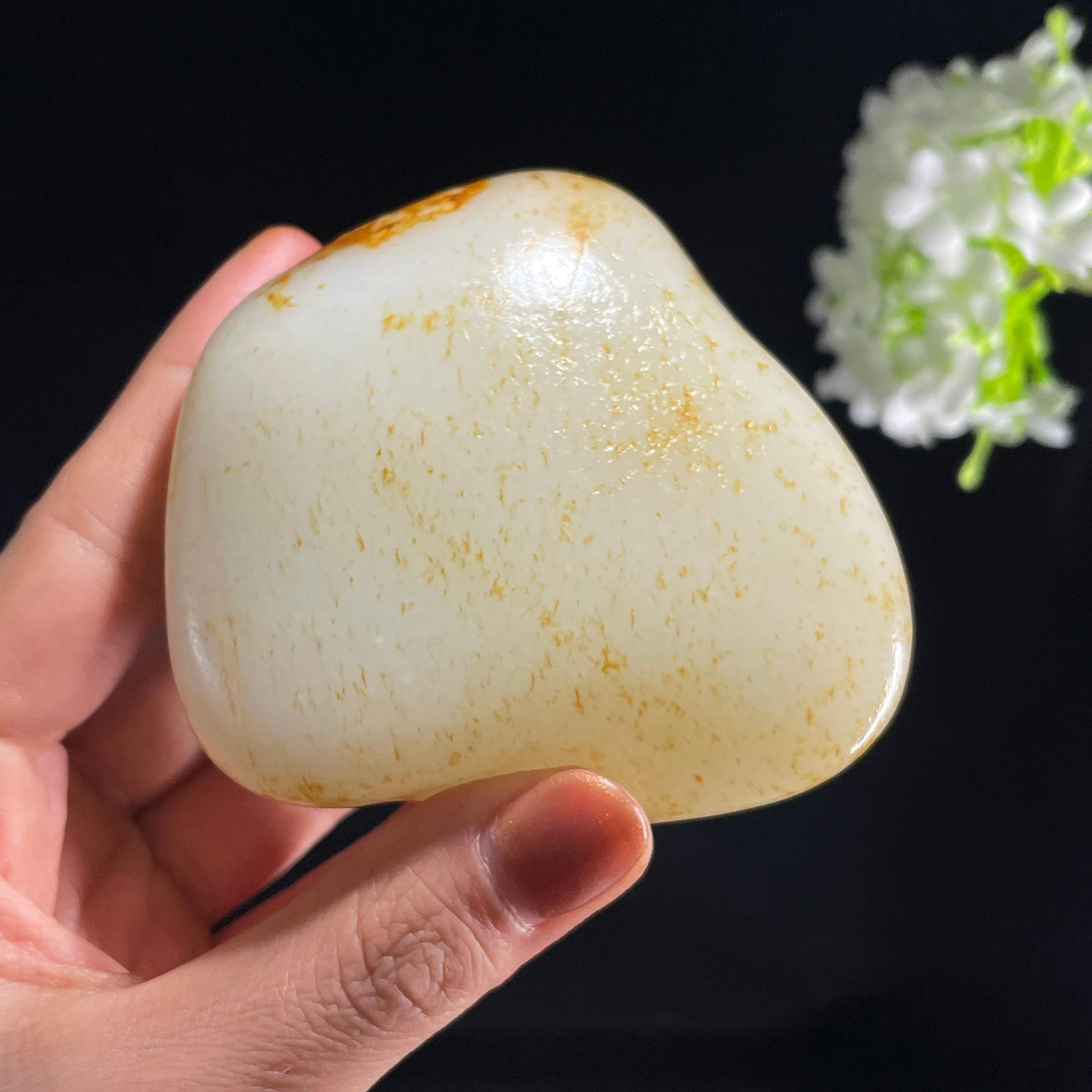 和田玉白玉“月碾金沙”洒金皮红皮籽料（yc387564）