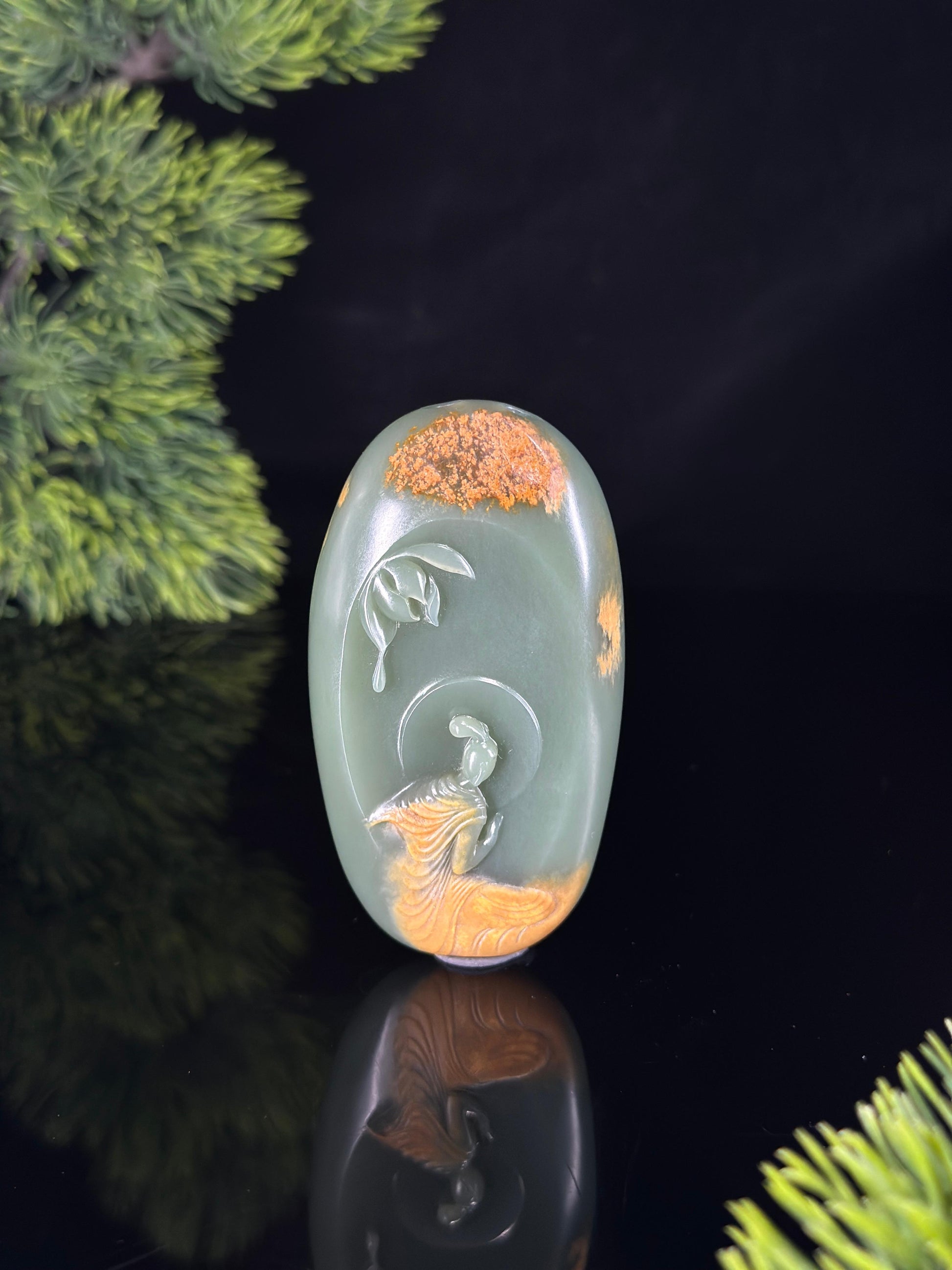 新疆和田玉红皮沙枣青籽料花开见佛俏色雕（yc463090）
