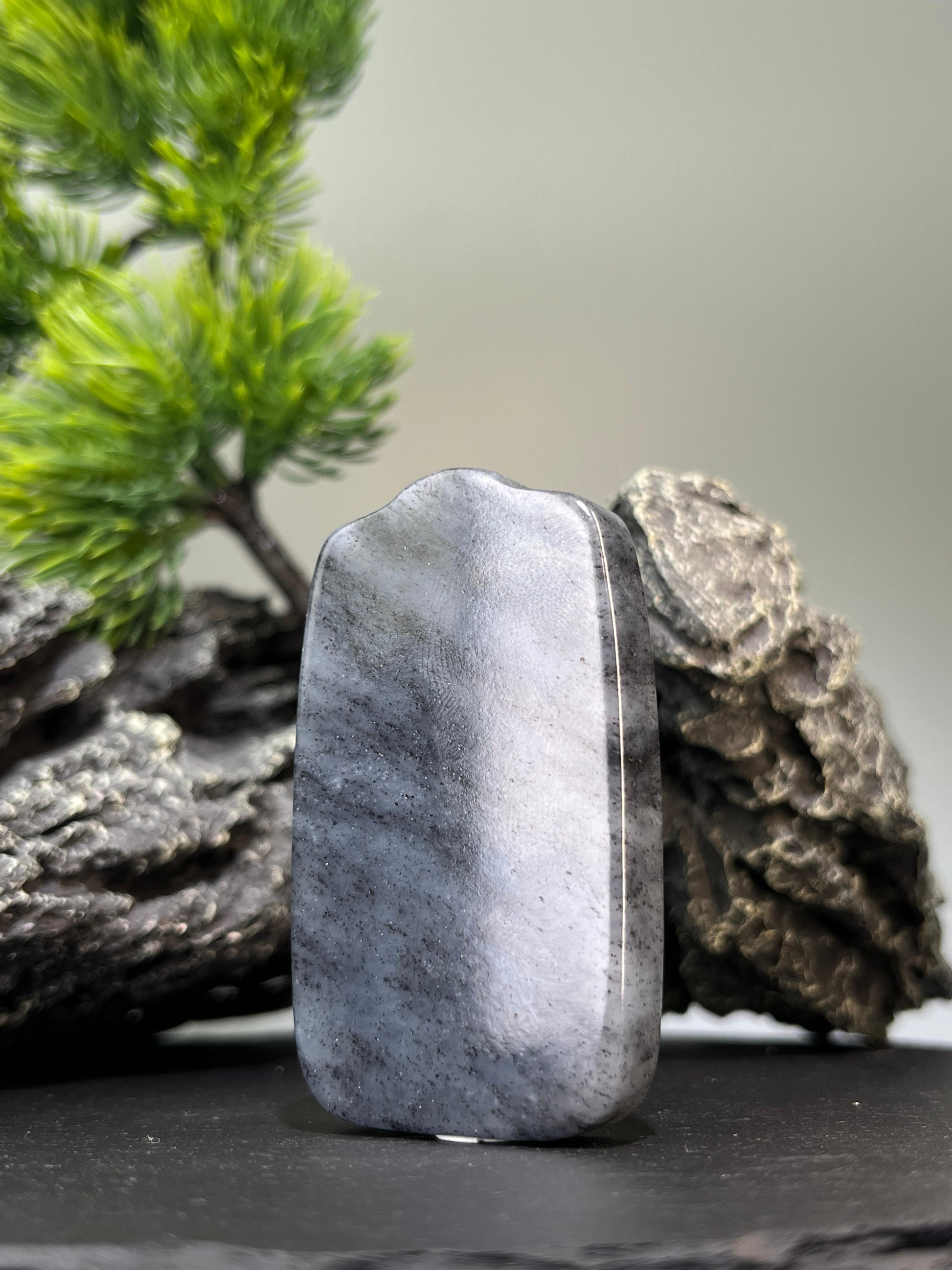 和田玉青花籽料无事牌2（yc228614）