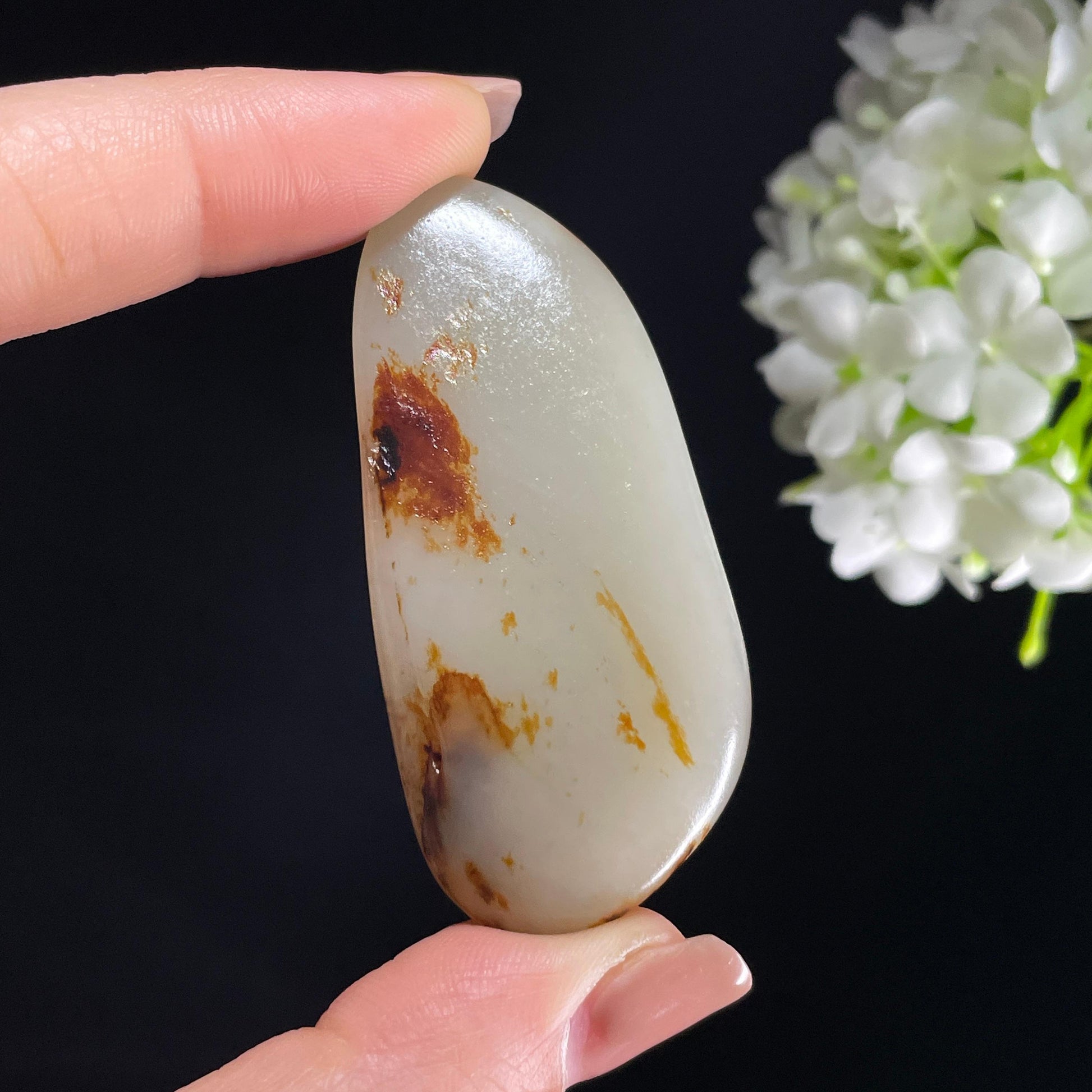 和田玉白玉“秋渚归鸿”黑红皮籽料（yc391304）