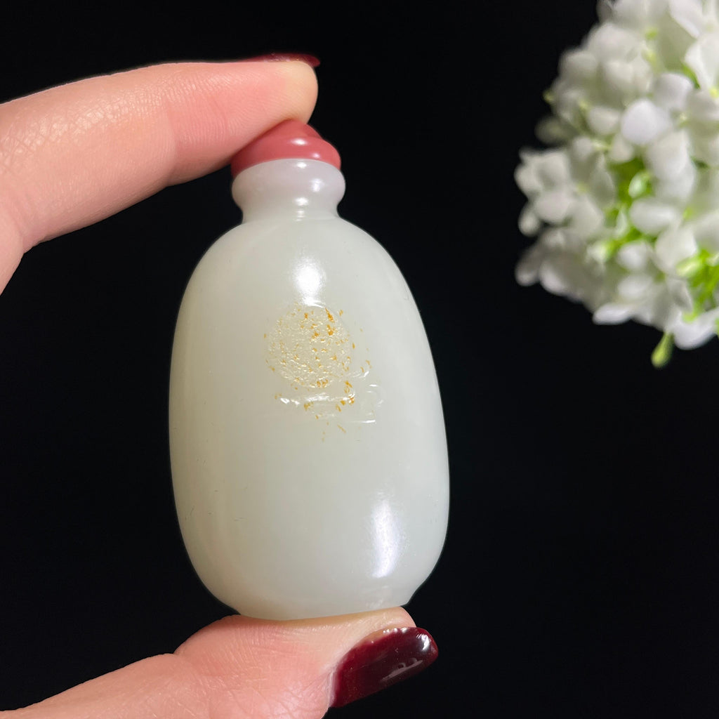 和田玉羊脂白玉洒金皮籽料烟壶（yc337080）