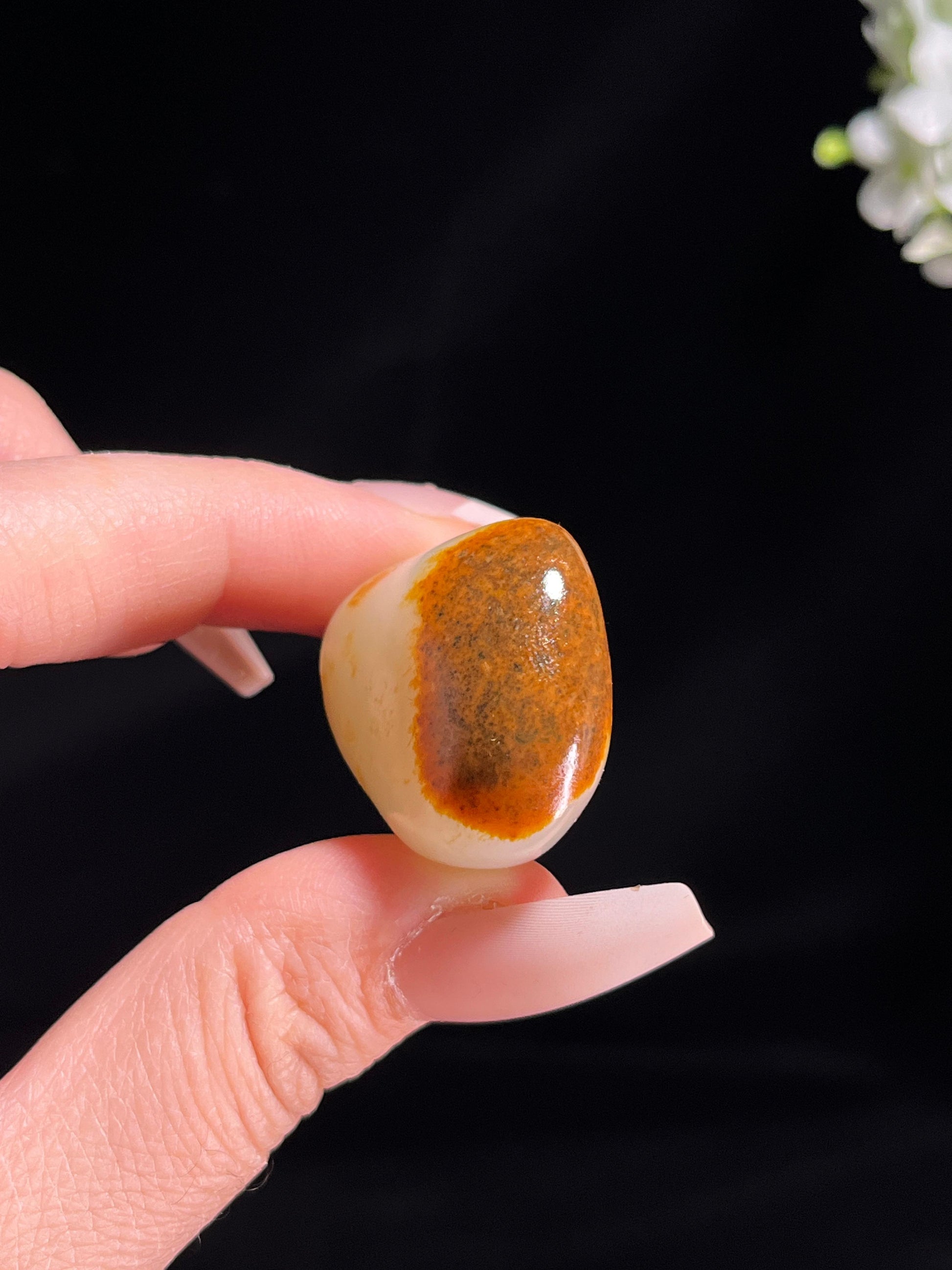 和田玉收藏级红皮白肉“天地皮”籽料原石（yc259705）