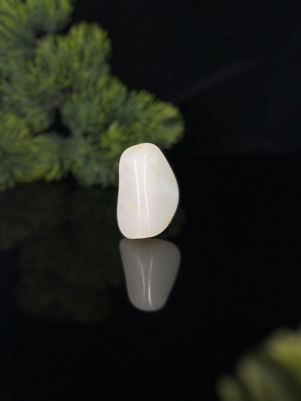 新疆和田玉白玉淡洒金皮精品挂件籽（yc472137）