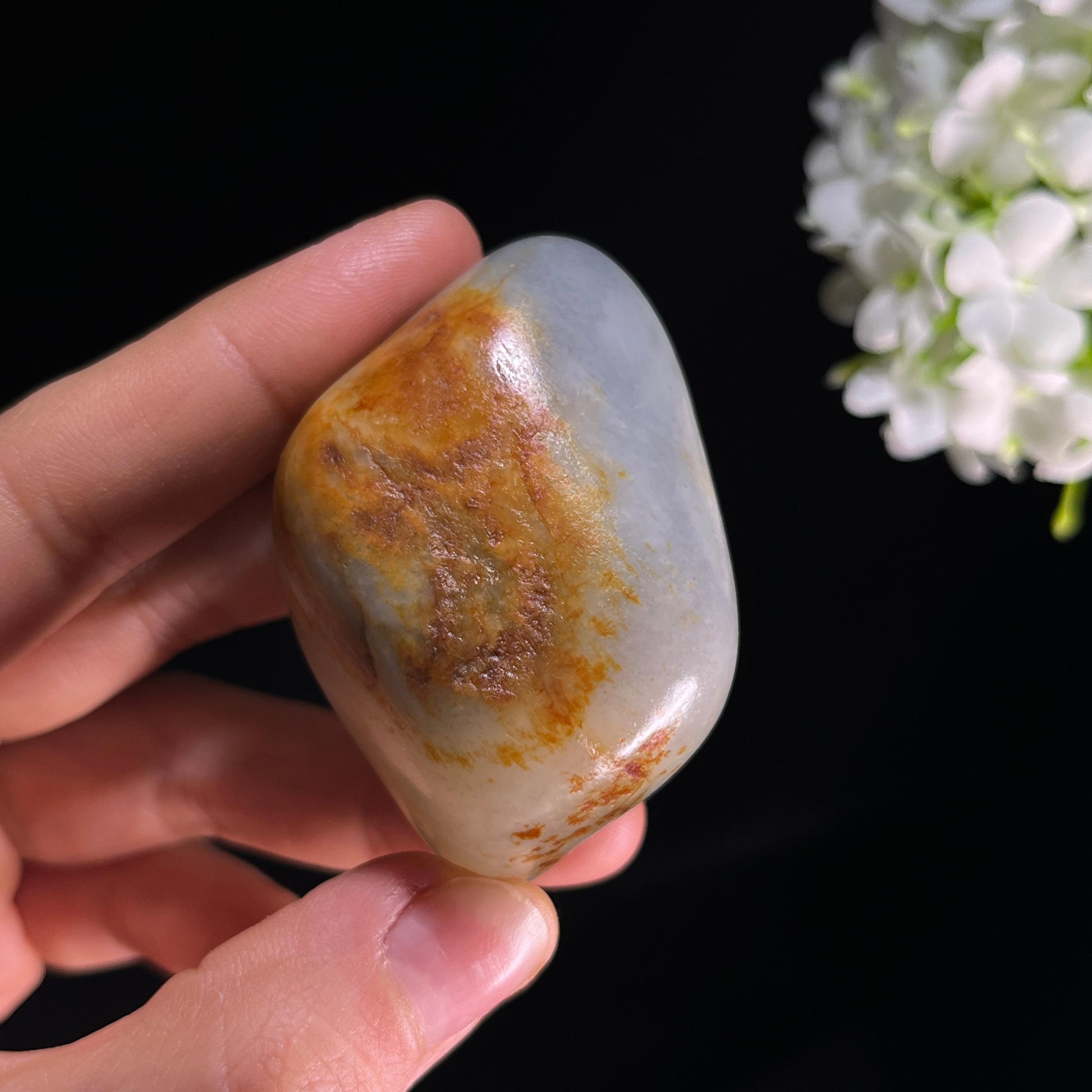 和田玉青花“烟沙漱玉”红皮籽料（yc350530）