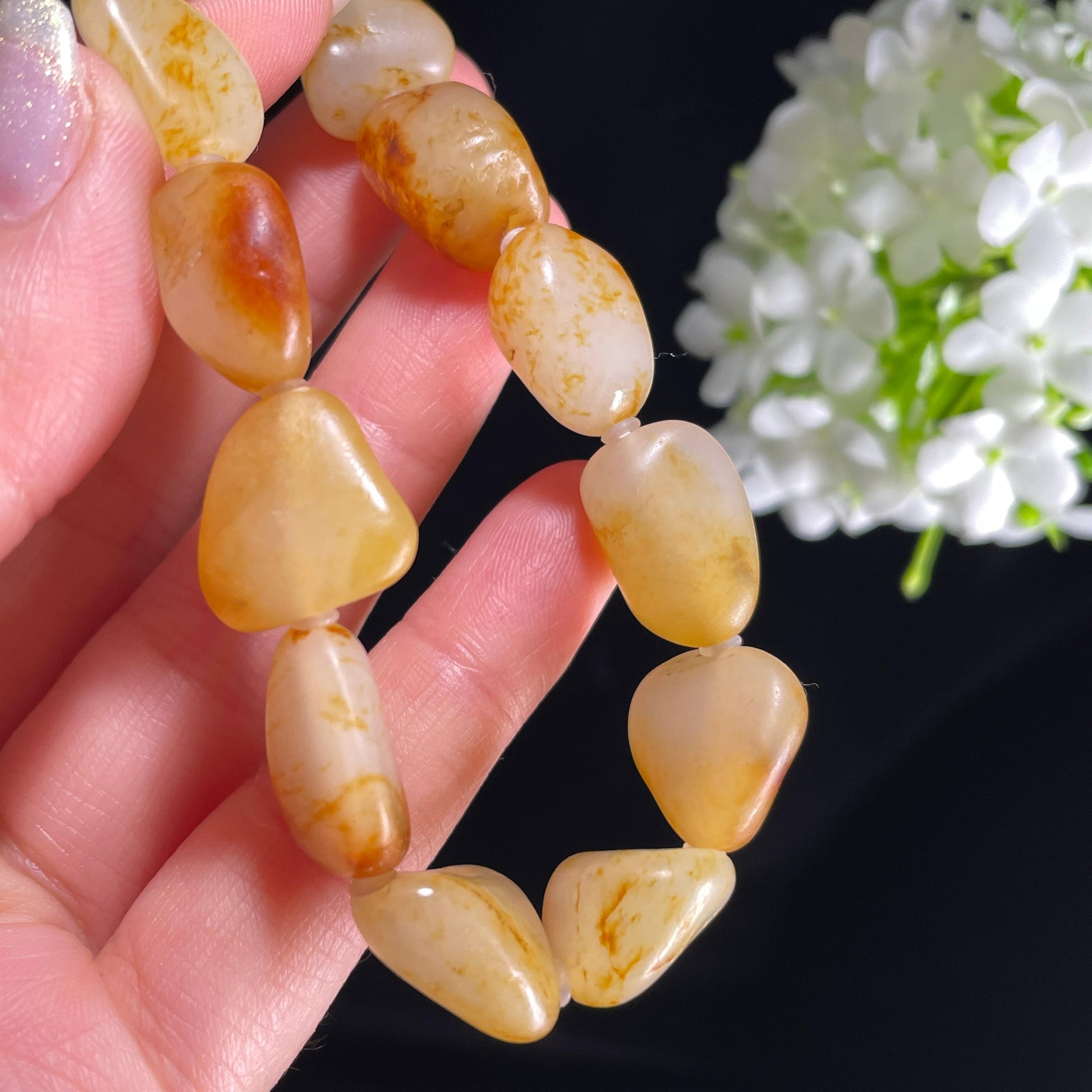 新疆天然和田玉白玉洒金皮聚红皮原籽手串（13颗）（yc393148）