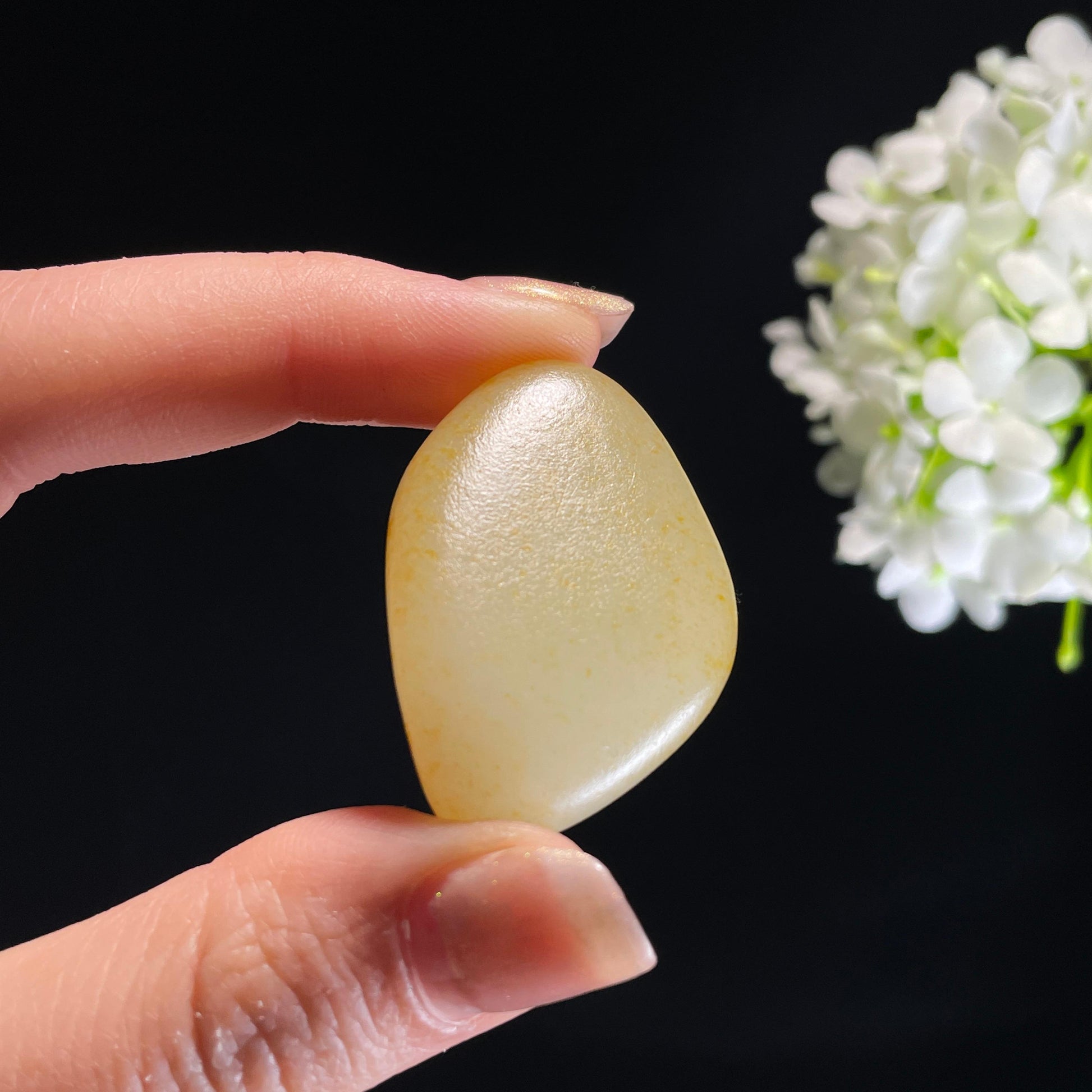 和田玉暖白种洒金皮“大漠秋林”籽料原石（yc311854）