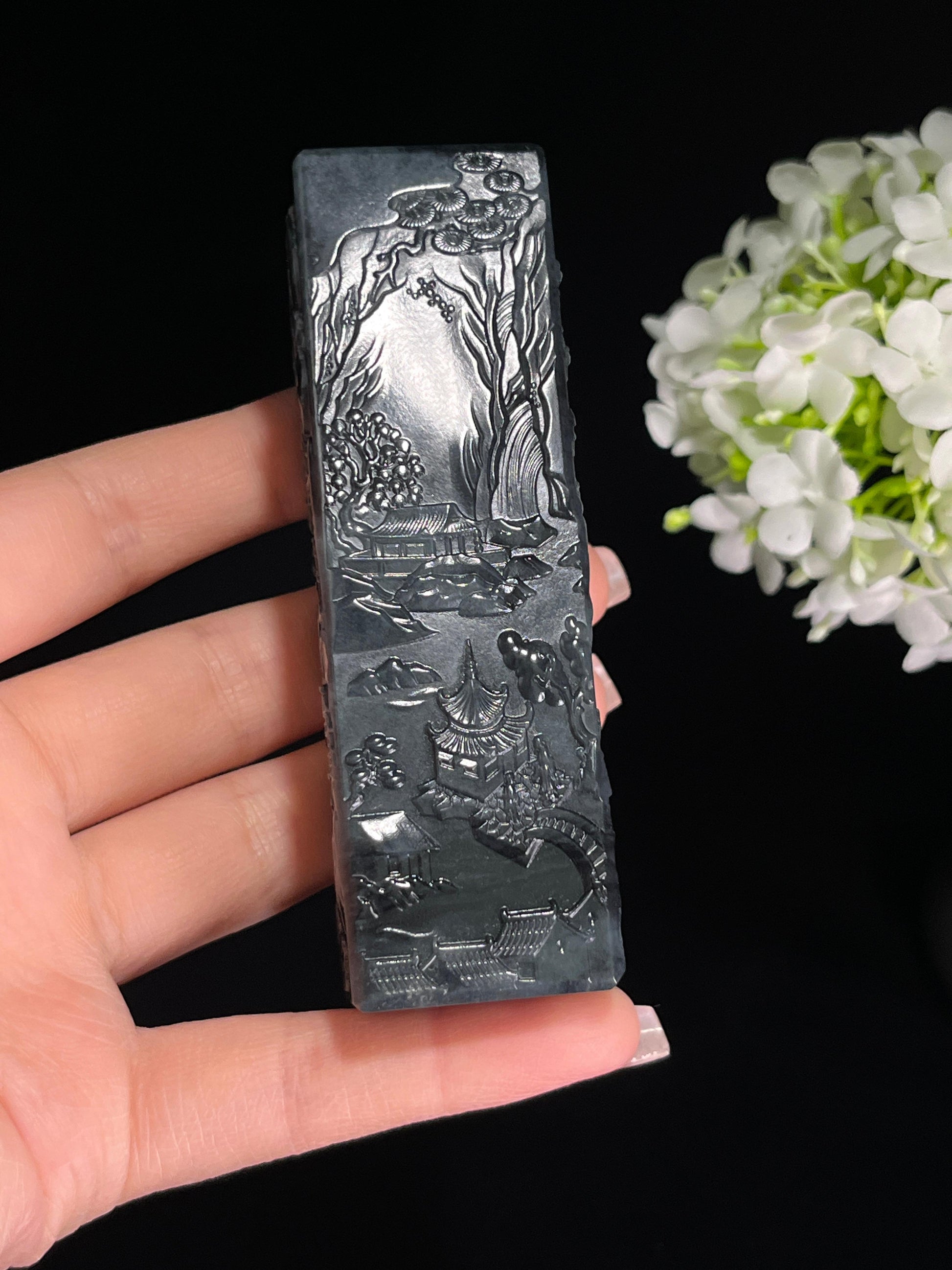 和田玉青花山水印章（yc244629）