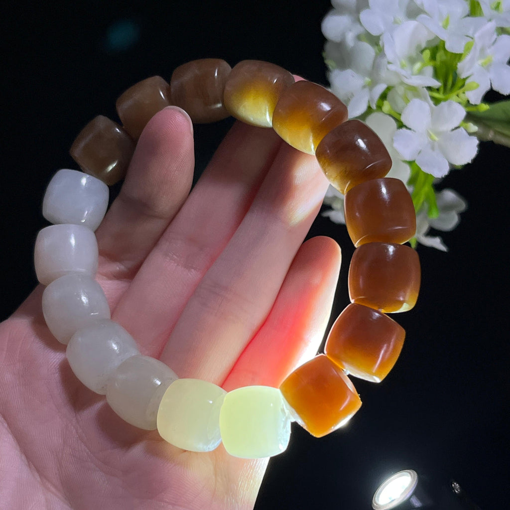 和田玉且末糖白玉“半糖主义”直切珠手串（yc296346）