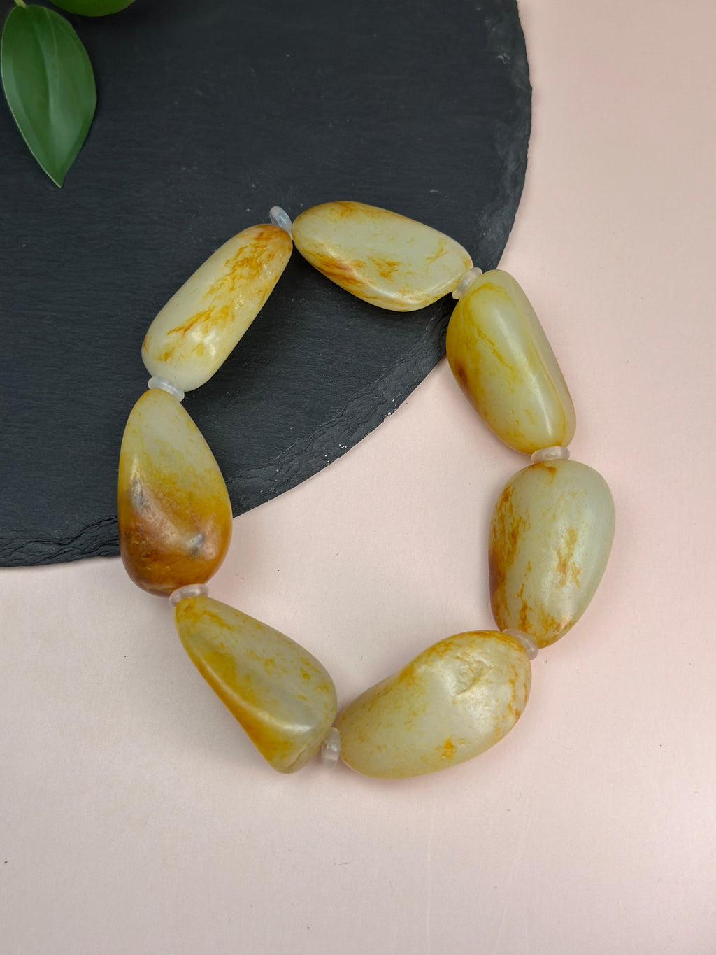新疆和田玉珍品红皮洒金皮原籽手串（7颗）（yc750272）