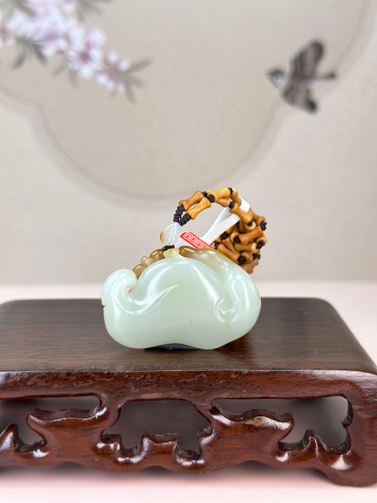 精品新疆和田玉聚红皮白玉籽料鹅如意挂件（yc765858）